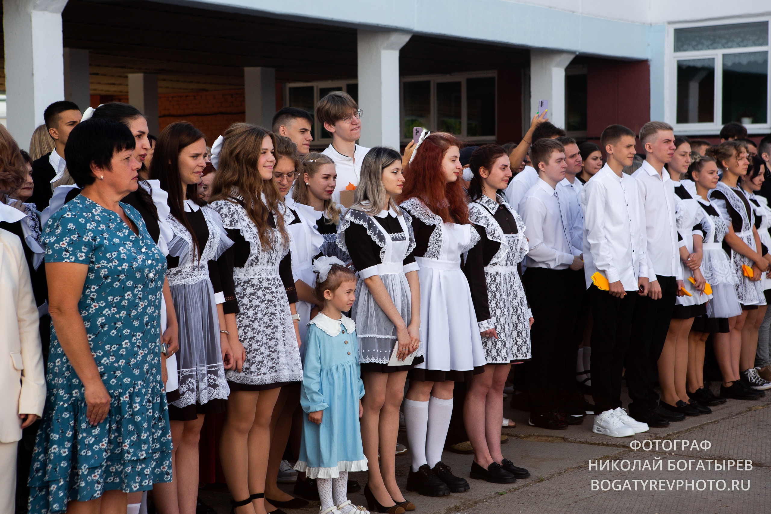 «1 Сентября " 9 школа. Профессиональный фотограф в Мценске и Орловской области