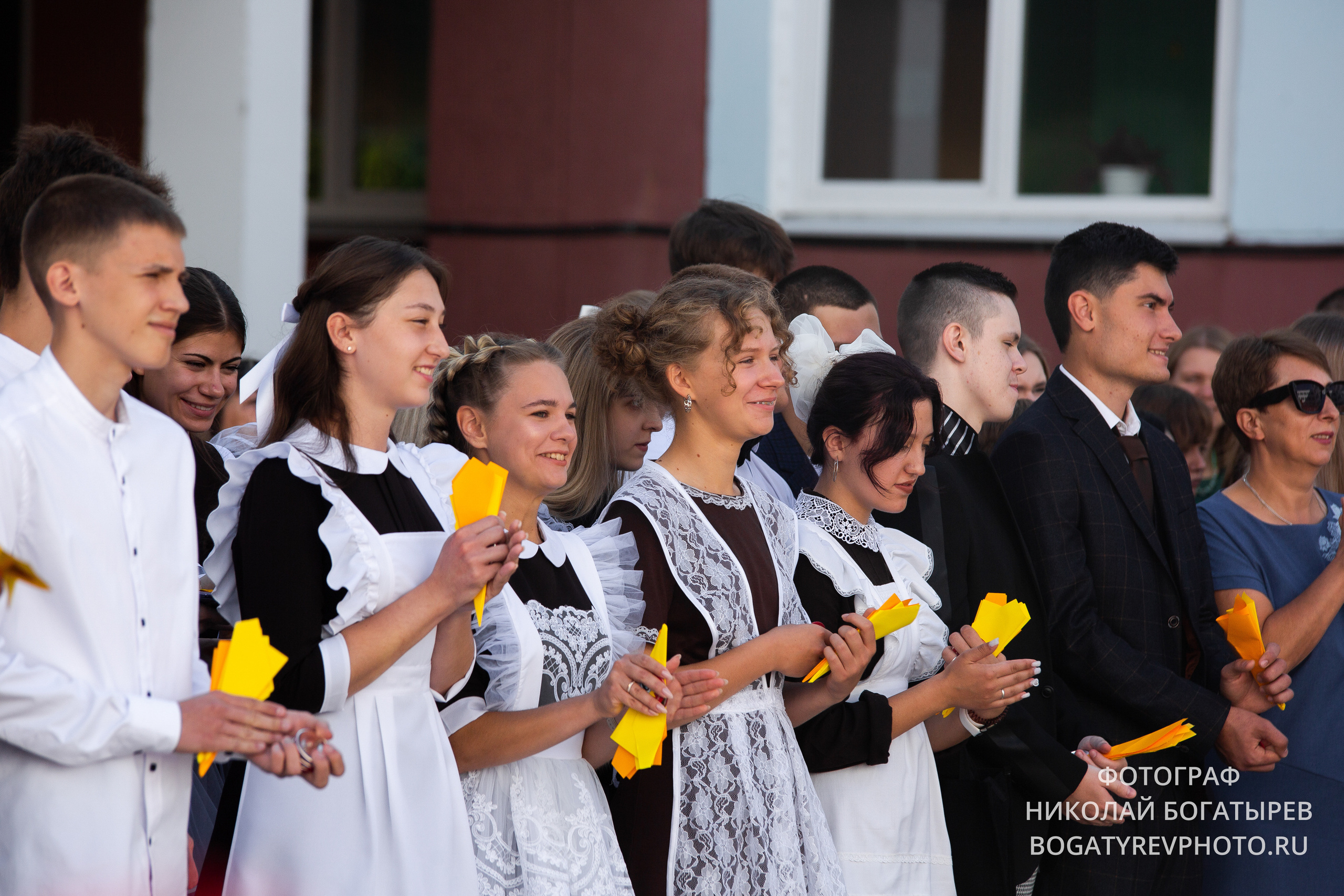 «1 Сентября " 9 школа. Профессиональный фотограф в Мценске и Орловской области
