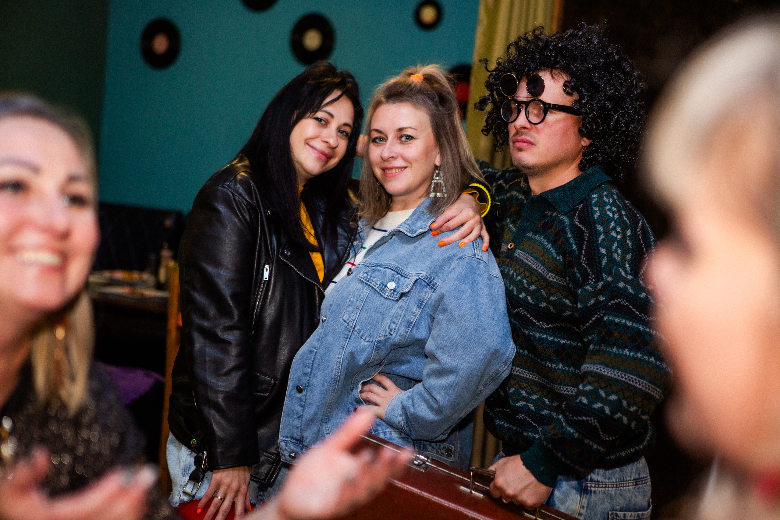 КВИЗ ВЕЧЕРИНКА в стиле 90-х. Профессиональный фотограф в Мценске и Орловской области