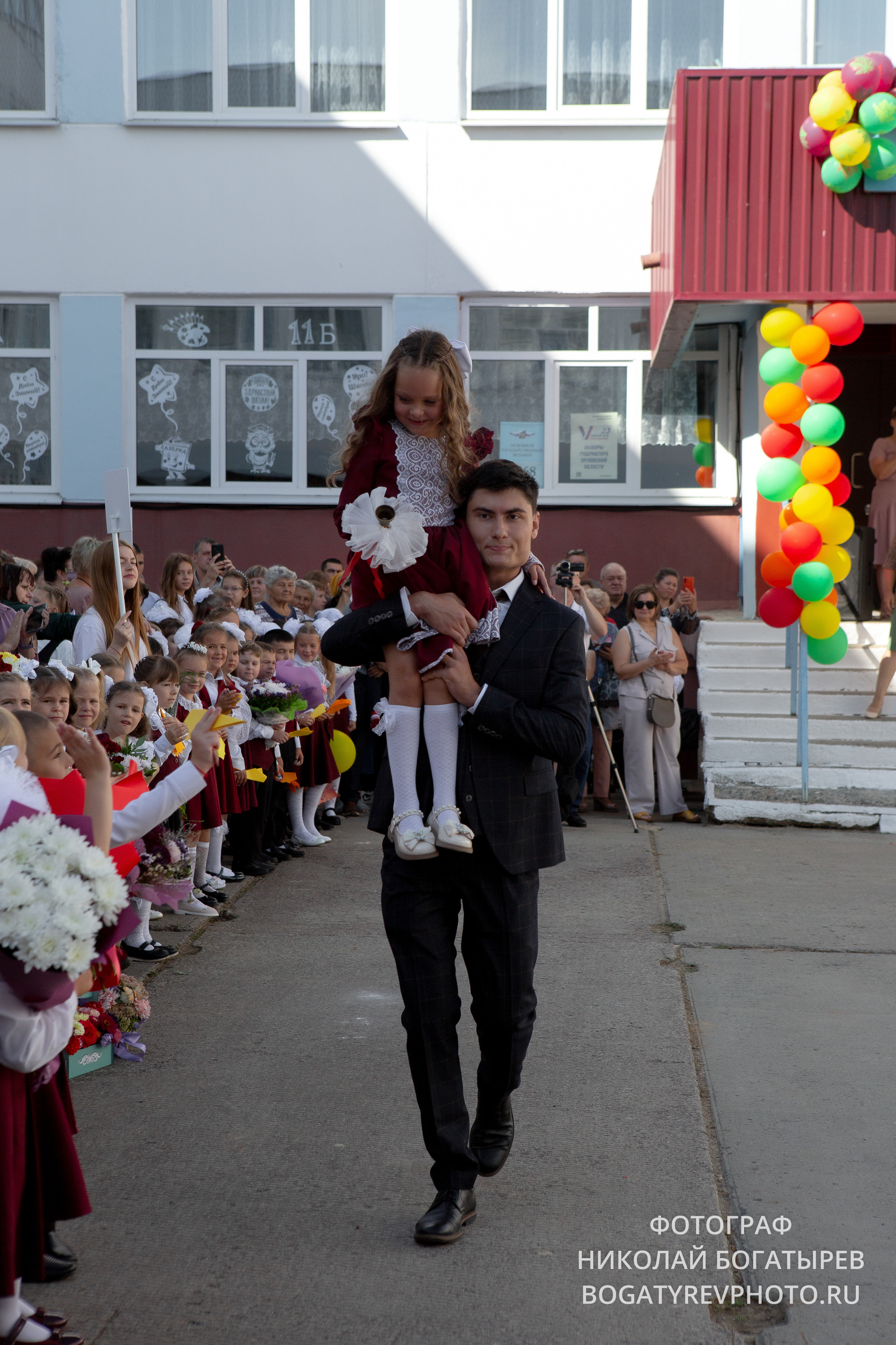 «1 Сентября " 9 школа. Профессиональный фотограф в Мценске и Орловской области