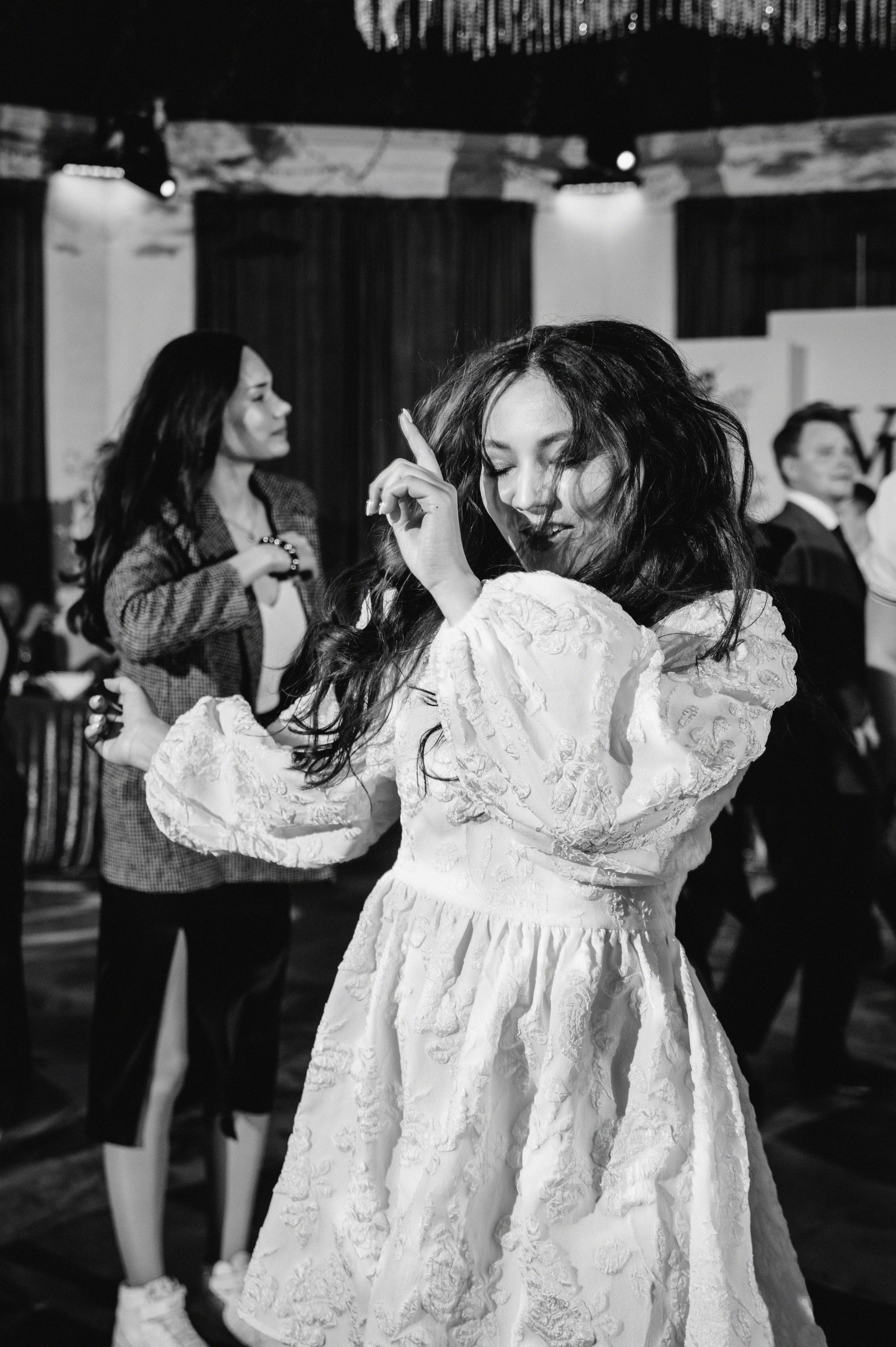 ANONS. Мария — Свадебный фотограф