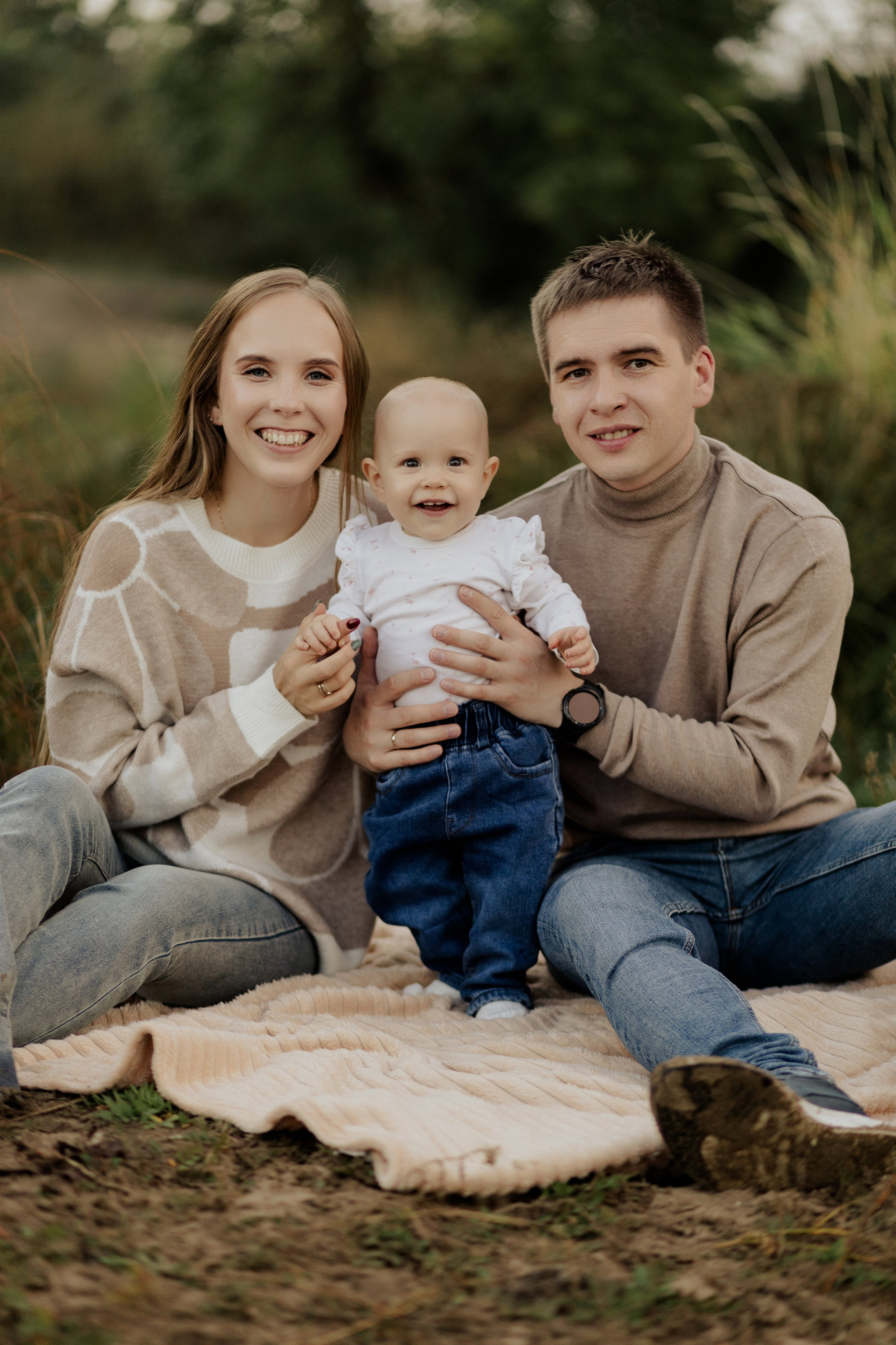 Ольга, Виталий и Мирослава. Свадебный фотограф Чайковский