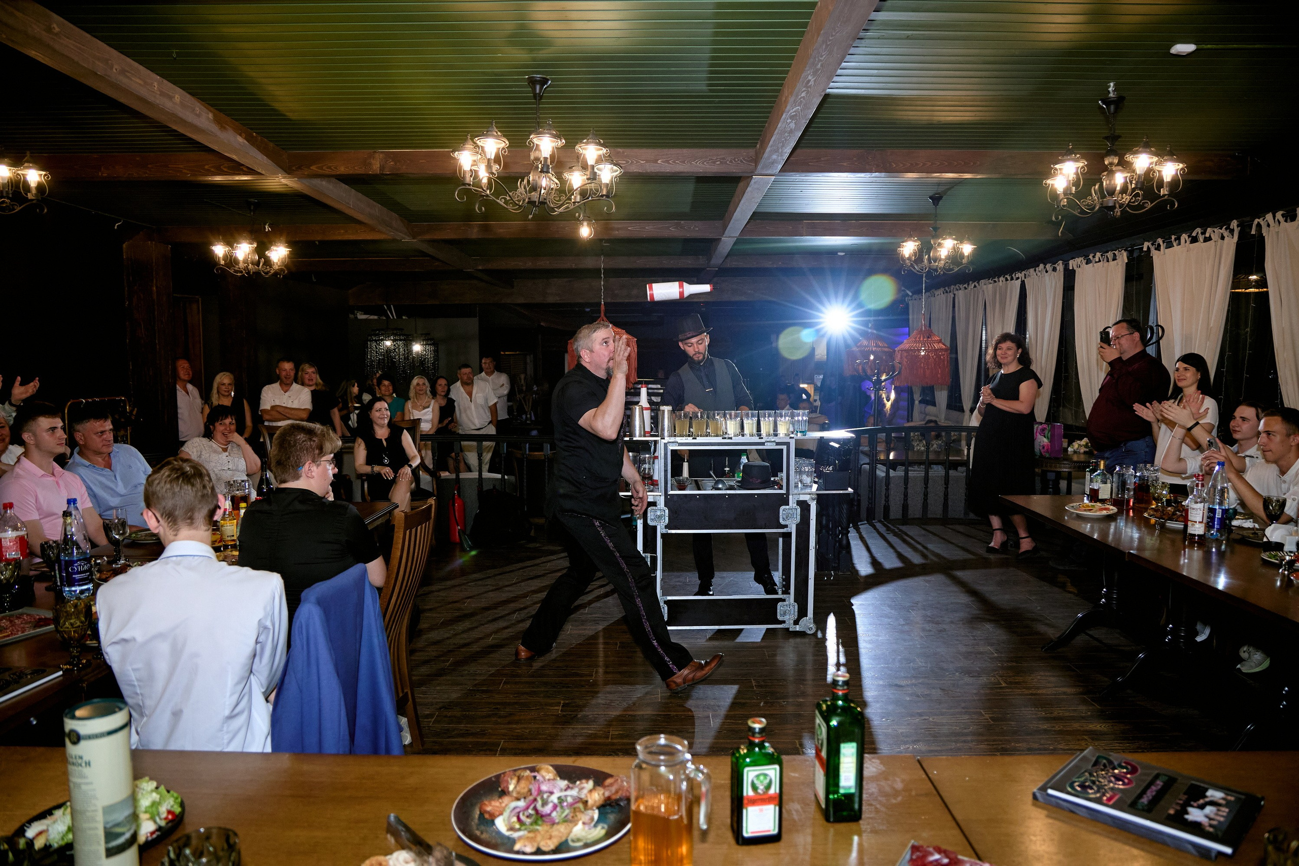 Выпускной 35 Сош. Фотограф Выпускные альбомы Таганрог Сергей Коробченко