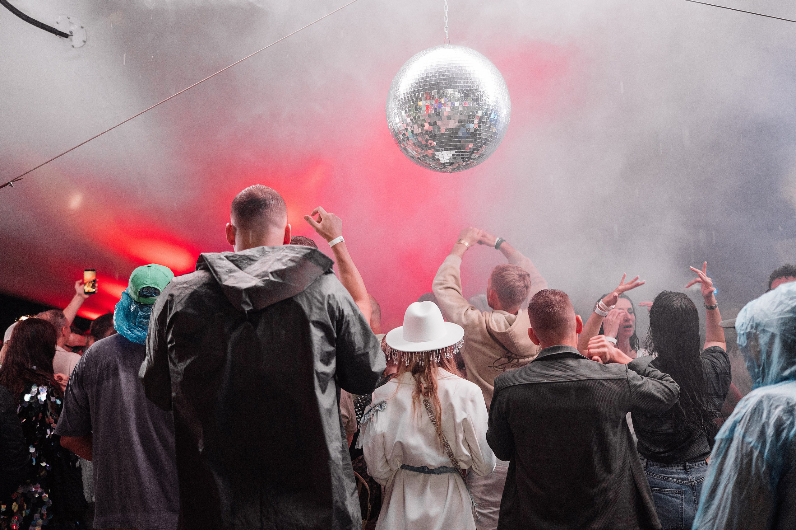 Embargo TRIP Festival 2026. Свадебный и семейный фотограф в Ростове-на-Дону Алина Астахова