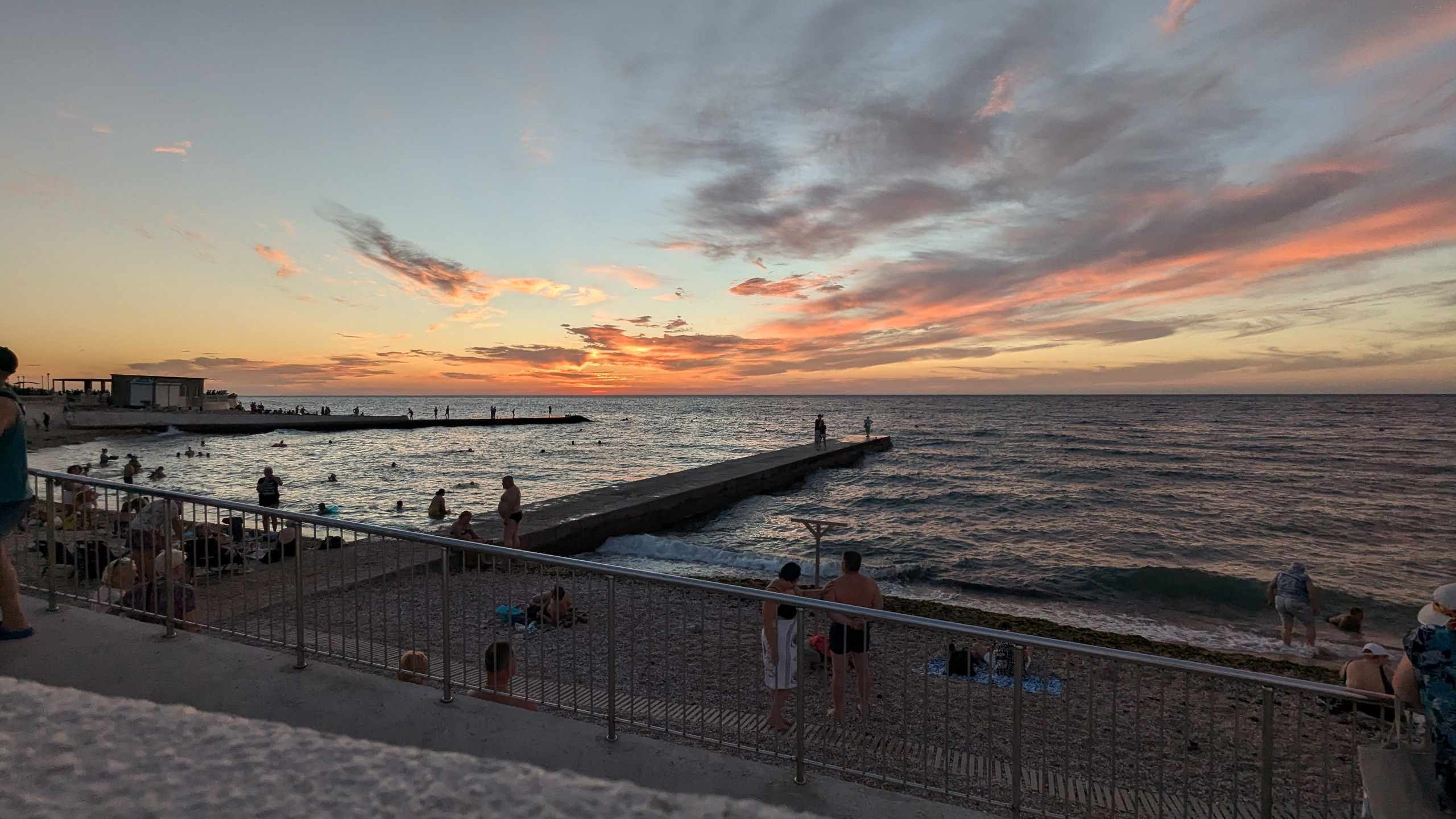 Самые красивые локации города Севастополь. Где пофотографироваться в Севастополе? Локации для фото. 1 место. Первое место. Место. Бывшее мес. Профессиональная фотосъемка в Крыму. Натуральные эмоции и живые кадры. Забронируйте дату прямо сейчас!