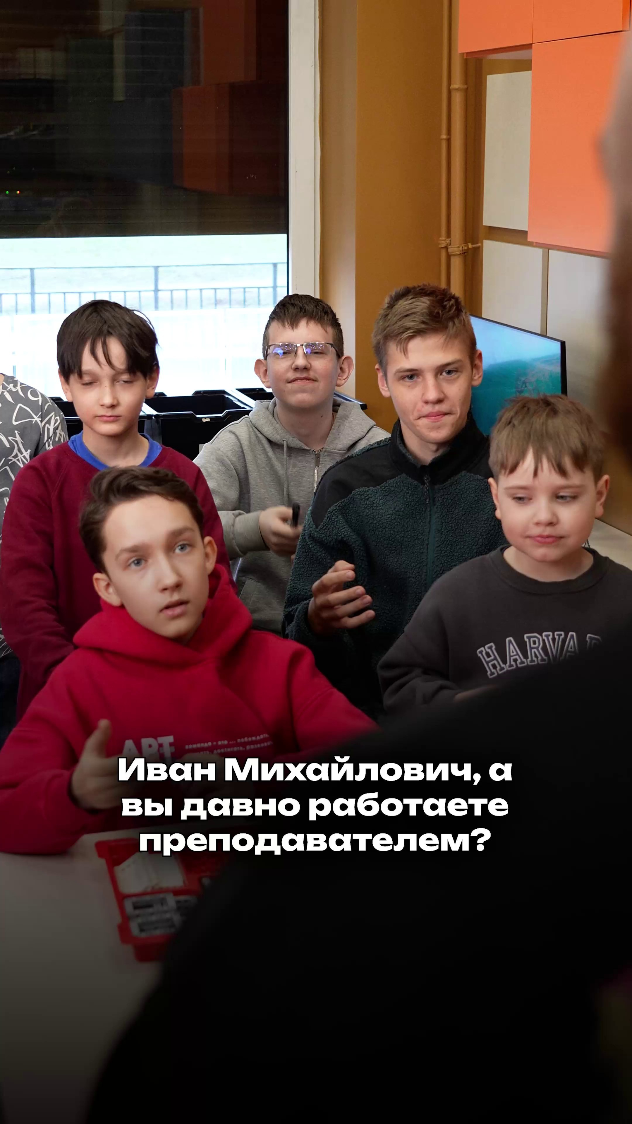 Видео для школы MAYBECODE. Свадебный и коммерческий видеограф Санкт-Петербург // Съемка REELS