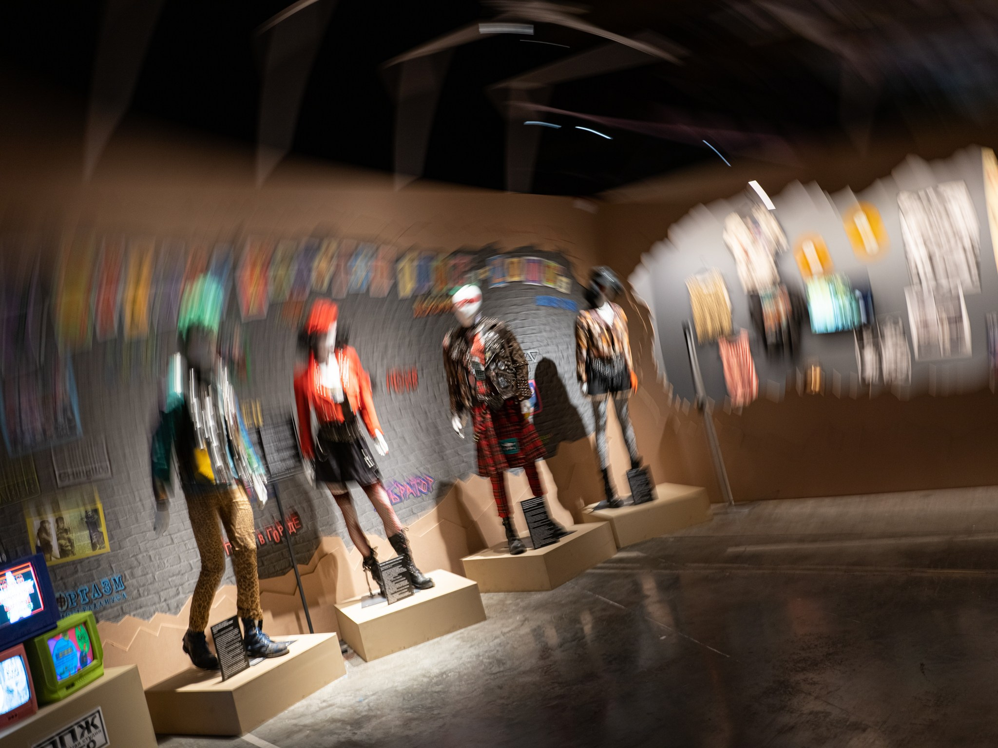 Выставка «Панк-культура. Король и Шут» Севкабельпорт (СПБ) Planet9 Плюс Судия 2024. Фотограф Василий Буланов