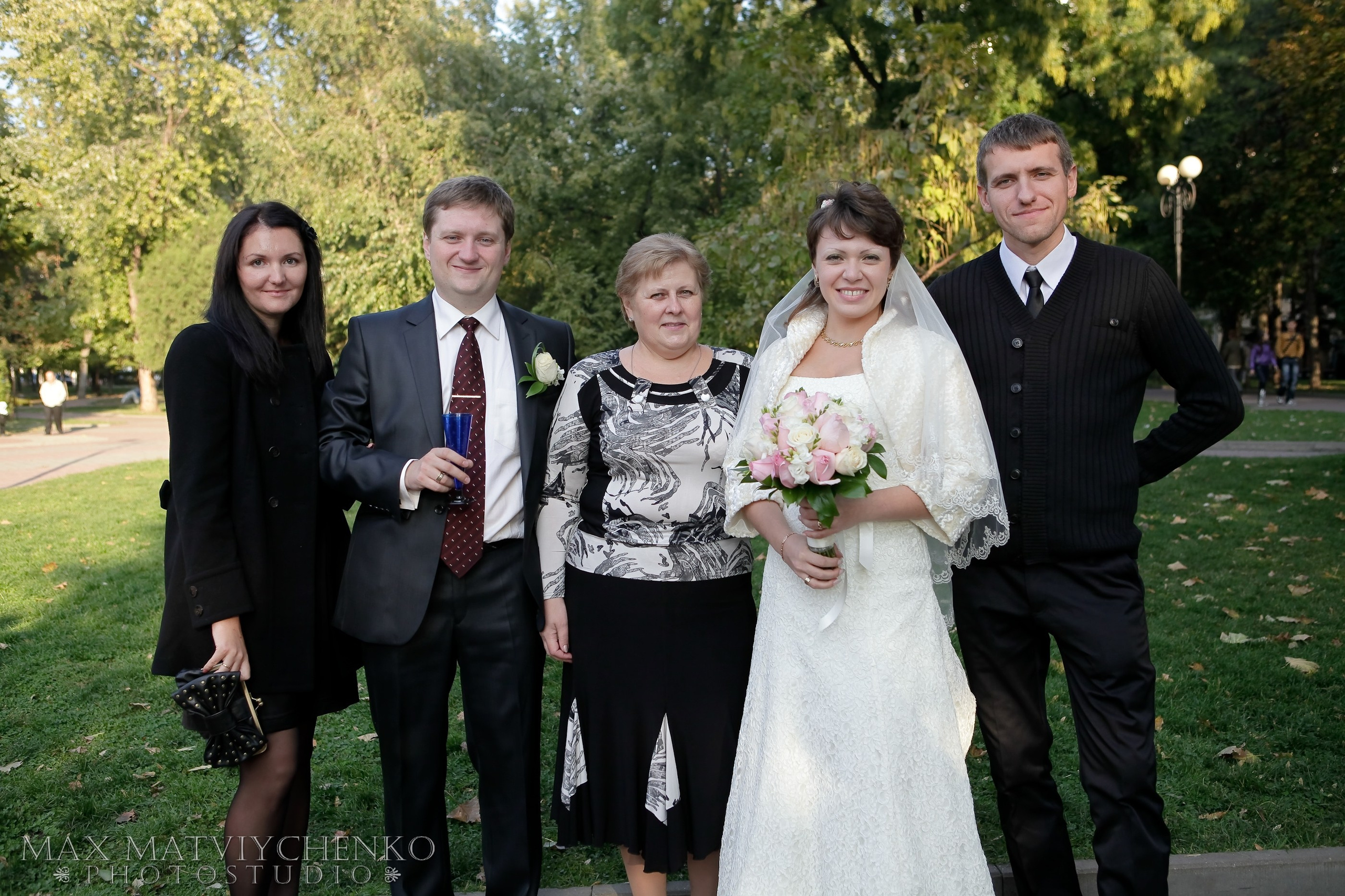 Прогулка/Walk. Максим Матвийченко и Виктория Басова профессионалы своего дела