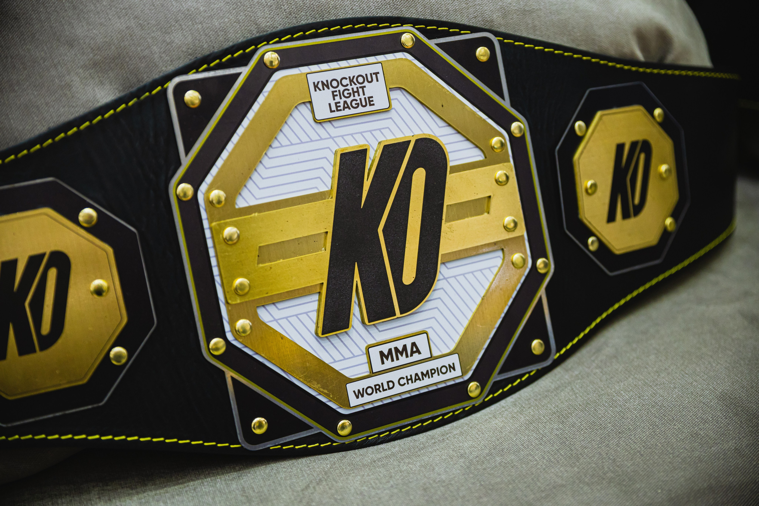 ММА. KNOCKOUT — FACE TO FACE. KRIS KRUPINNIKOVA