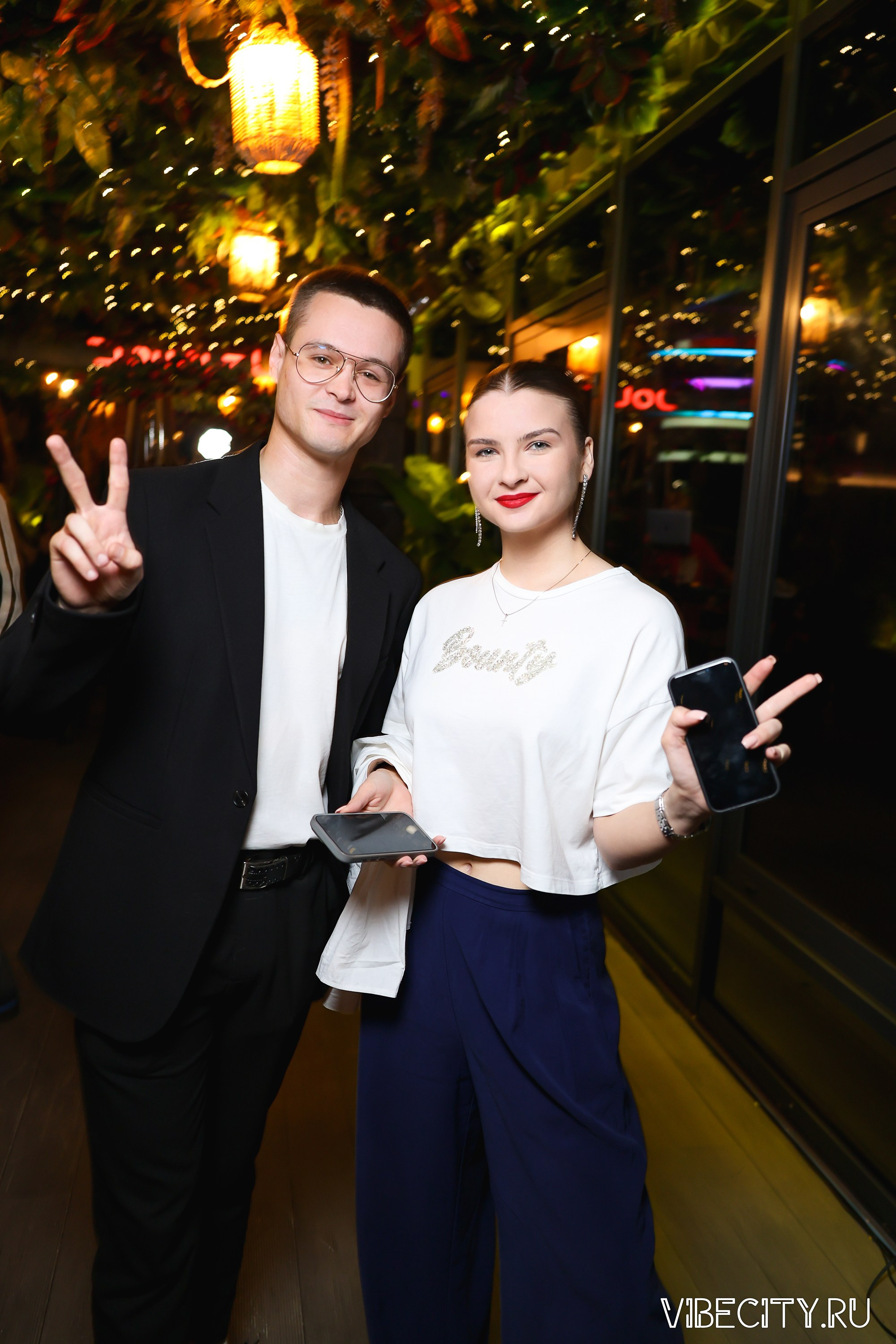 DOUBLE U. VIBECITY.RU Вайб Сити Ру Фоторепортажи Фотоотчеты Калининград