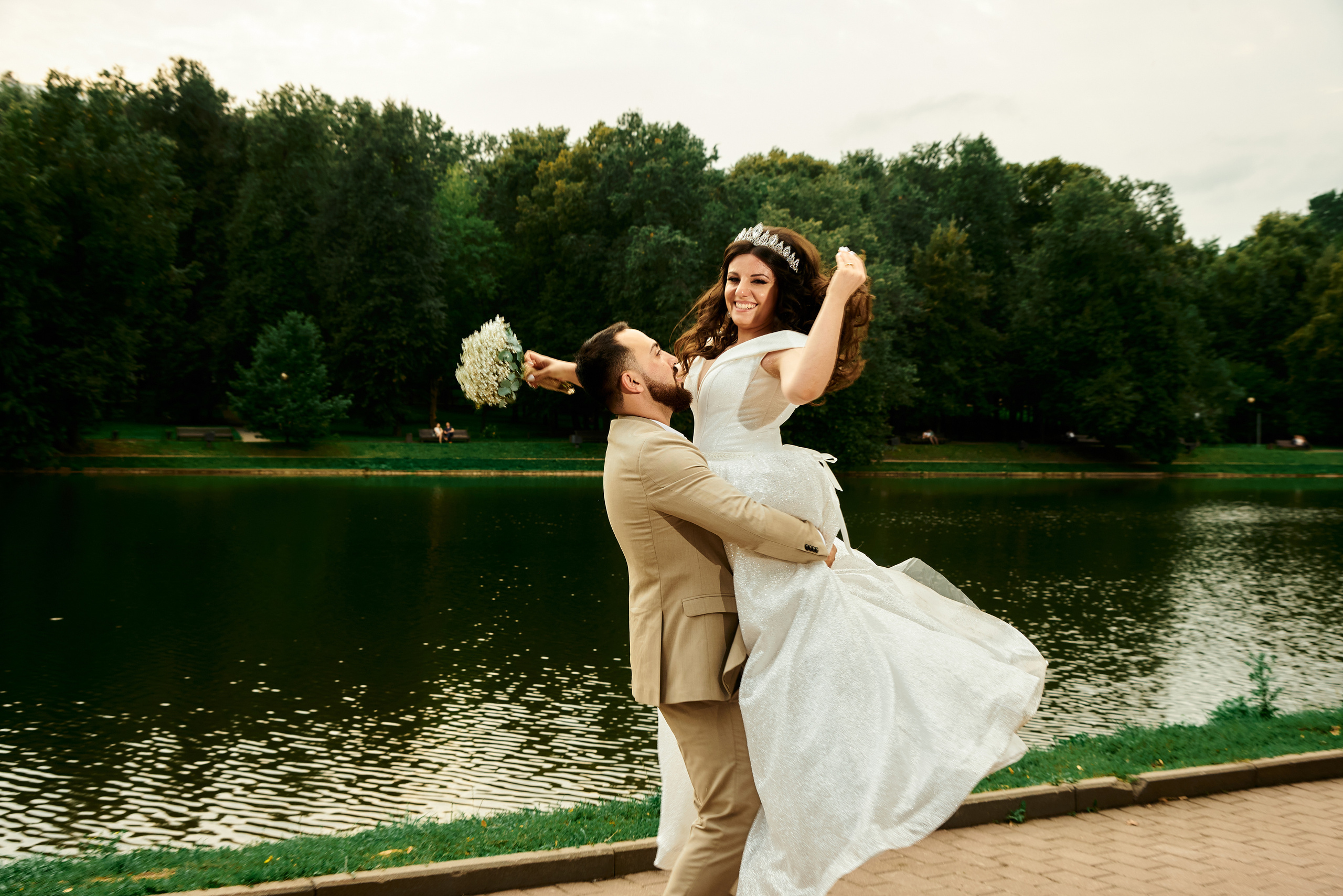 Свадебная фотосессия. Свадебный и семейный фотограф в Москве