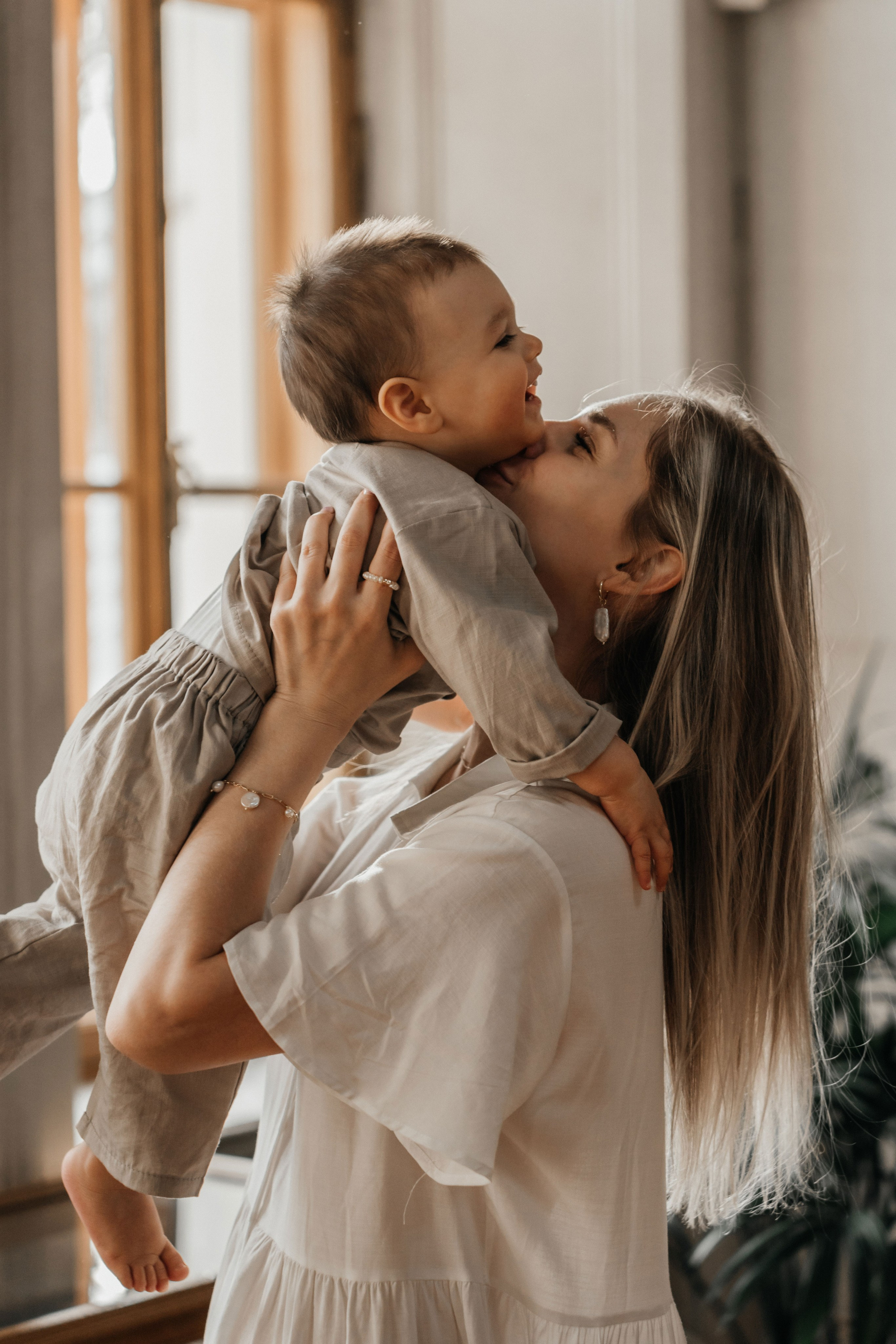 Маленькие ножки в читальне им. Пушкина. Ваш фотограф Вика Артемова