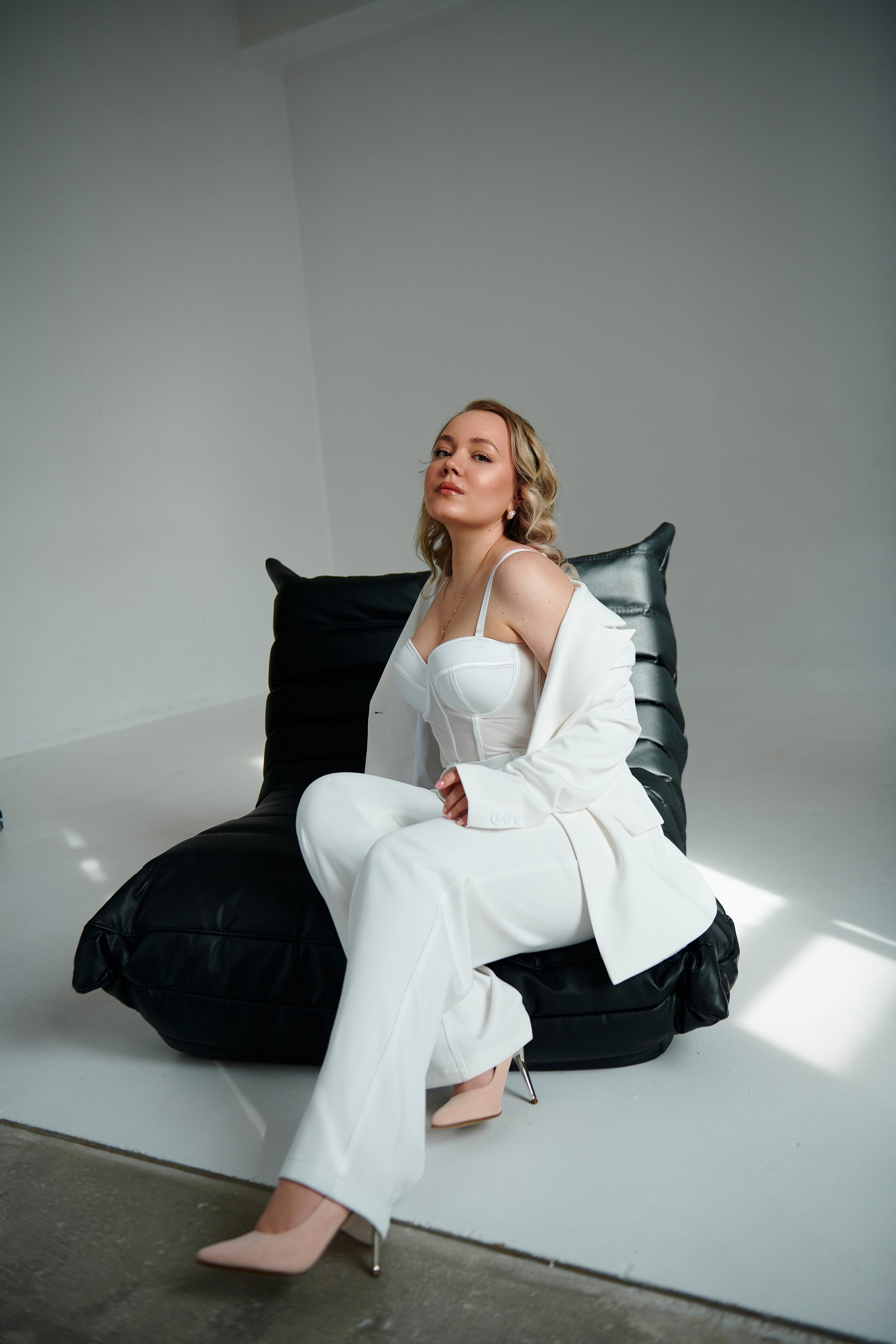 Фотосессия косметолога для инстаграм. Фотограф-визажист в Красноярске Алина Духновская