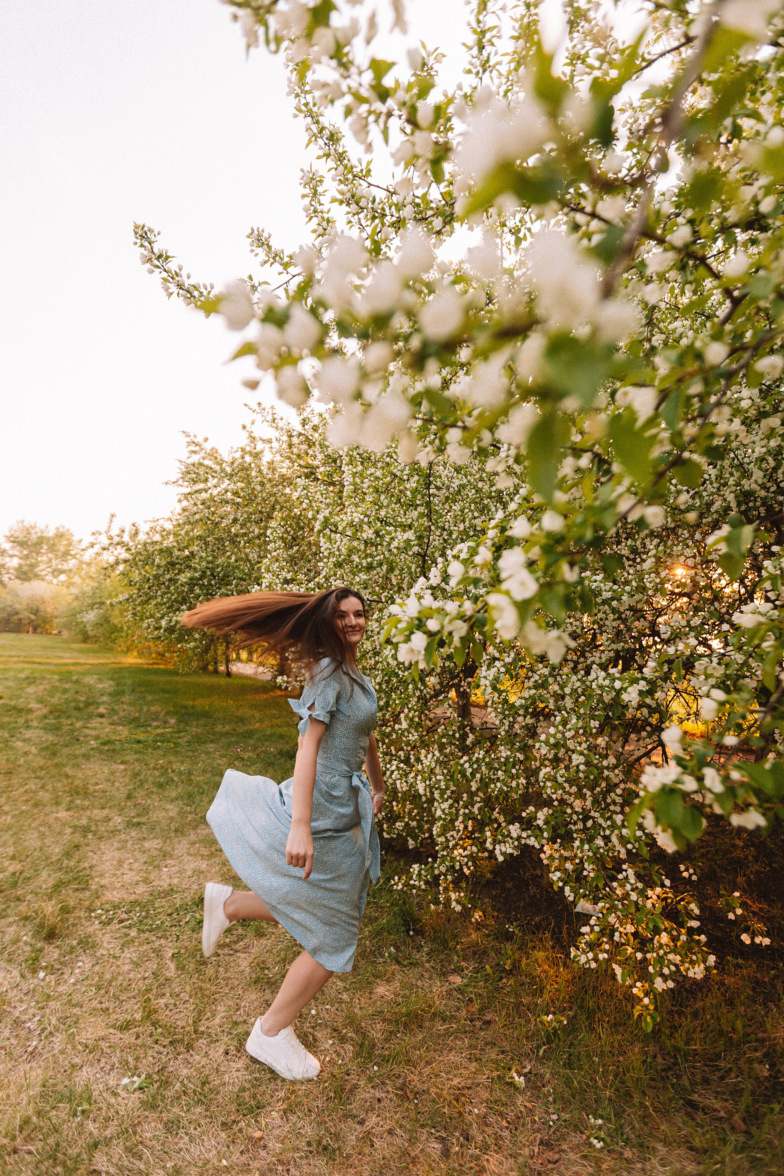 Яблони. Семейный фотограф Тюмень, фотограф на роды Салмина Мария