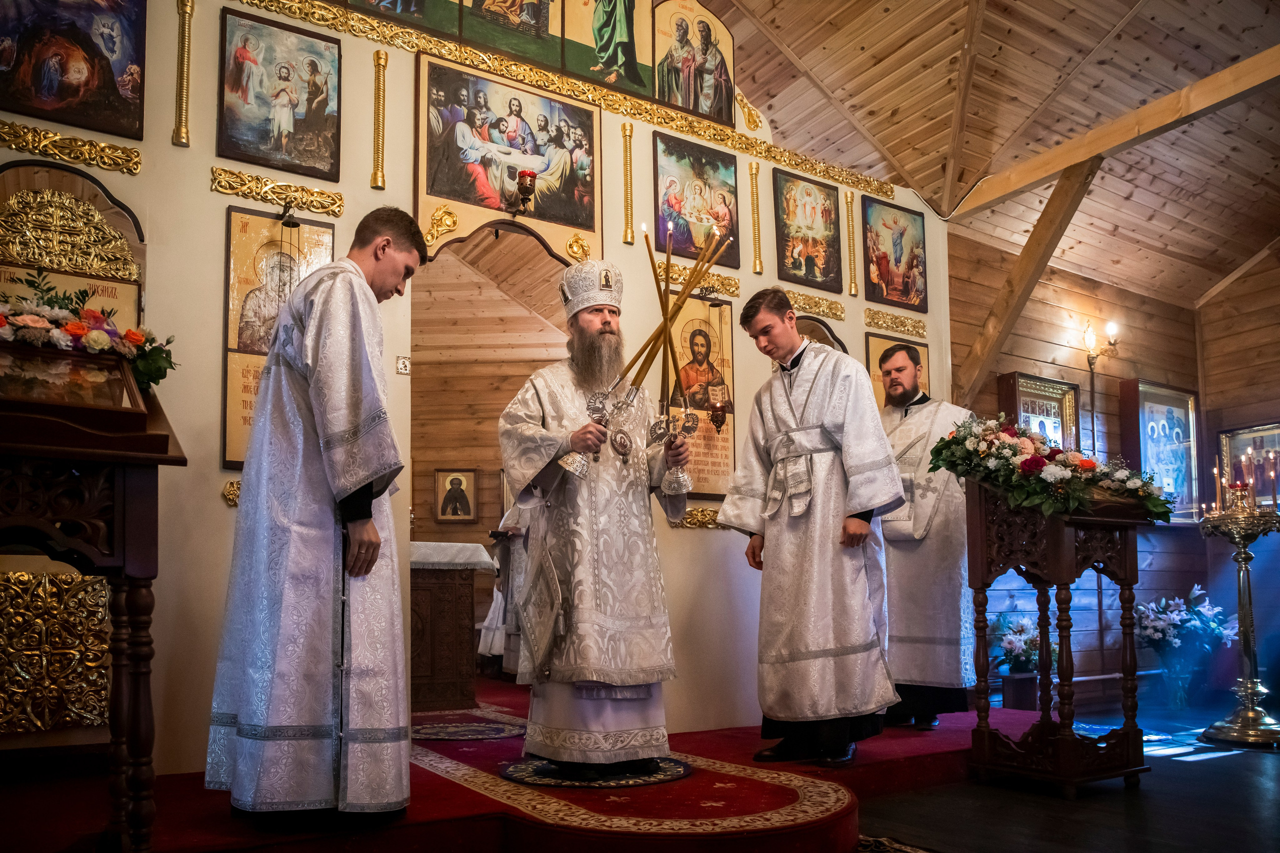 Епископ Силуан Павло-Посадский служба в храме св.Николая 25.08.2024. Арт- фотограф Москва