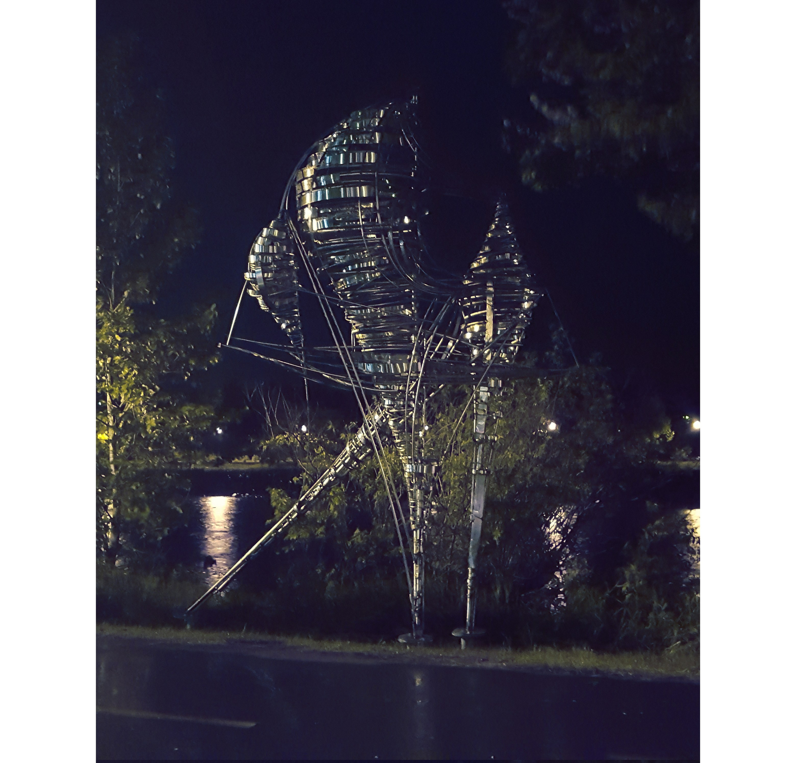 Водный путь / Летучий корабль/Канада/Квебек/2019. Художник — скульптор Антонина Фатхуллина