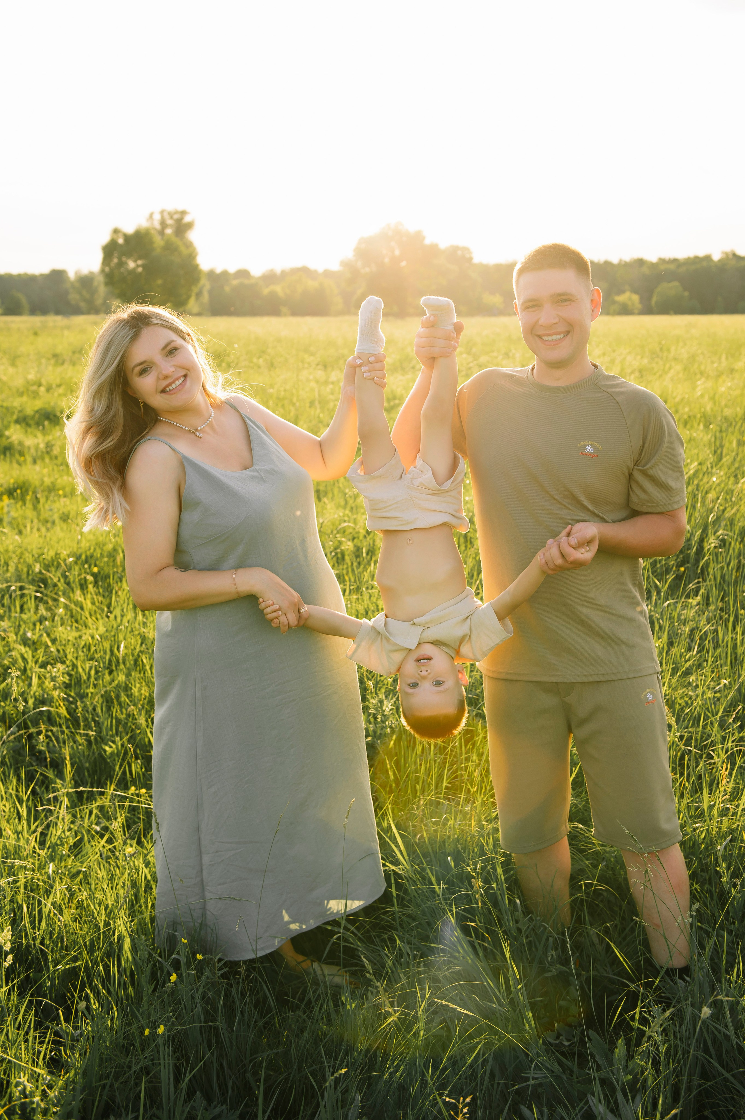 Дима Настя Миша. Фотограф Дарья Семина