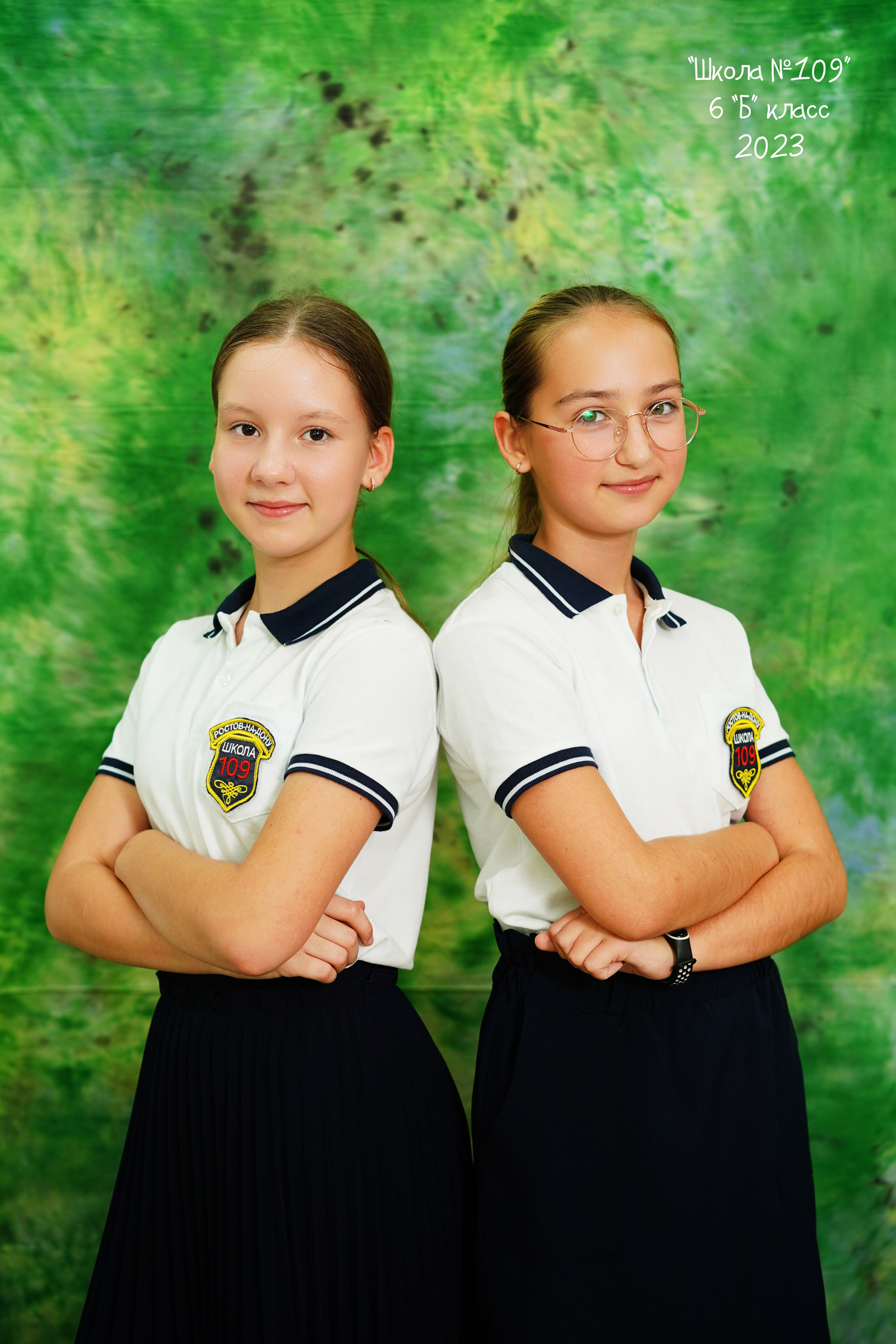 Мелкие группы / старшие классы. MEMENTO.Выпускные альбомы, школьные, юбилейные и другие книги. Ростов-на-Дону