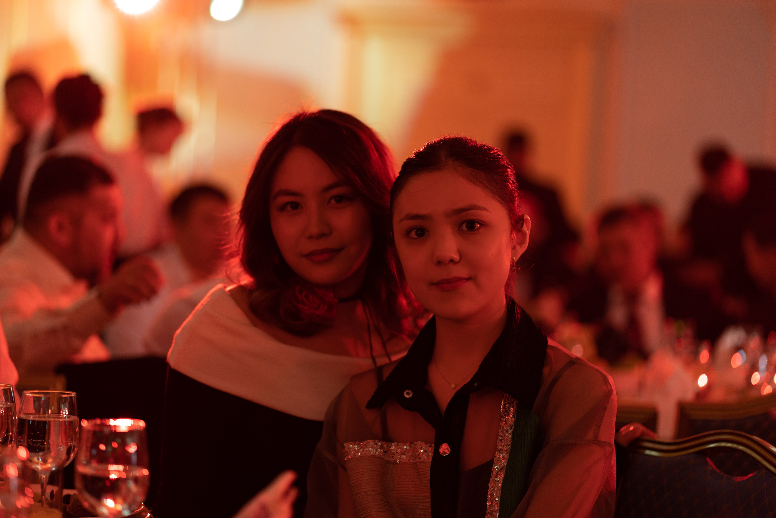 Корпоратив Allure 2023. Репортажный фотограф в Астане — Диана Калтаева, портретный фотограф