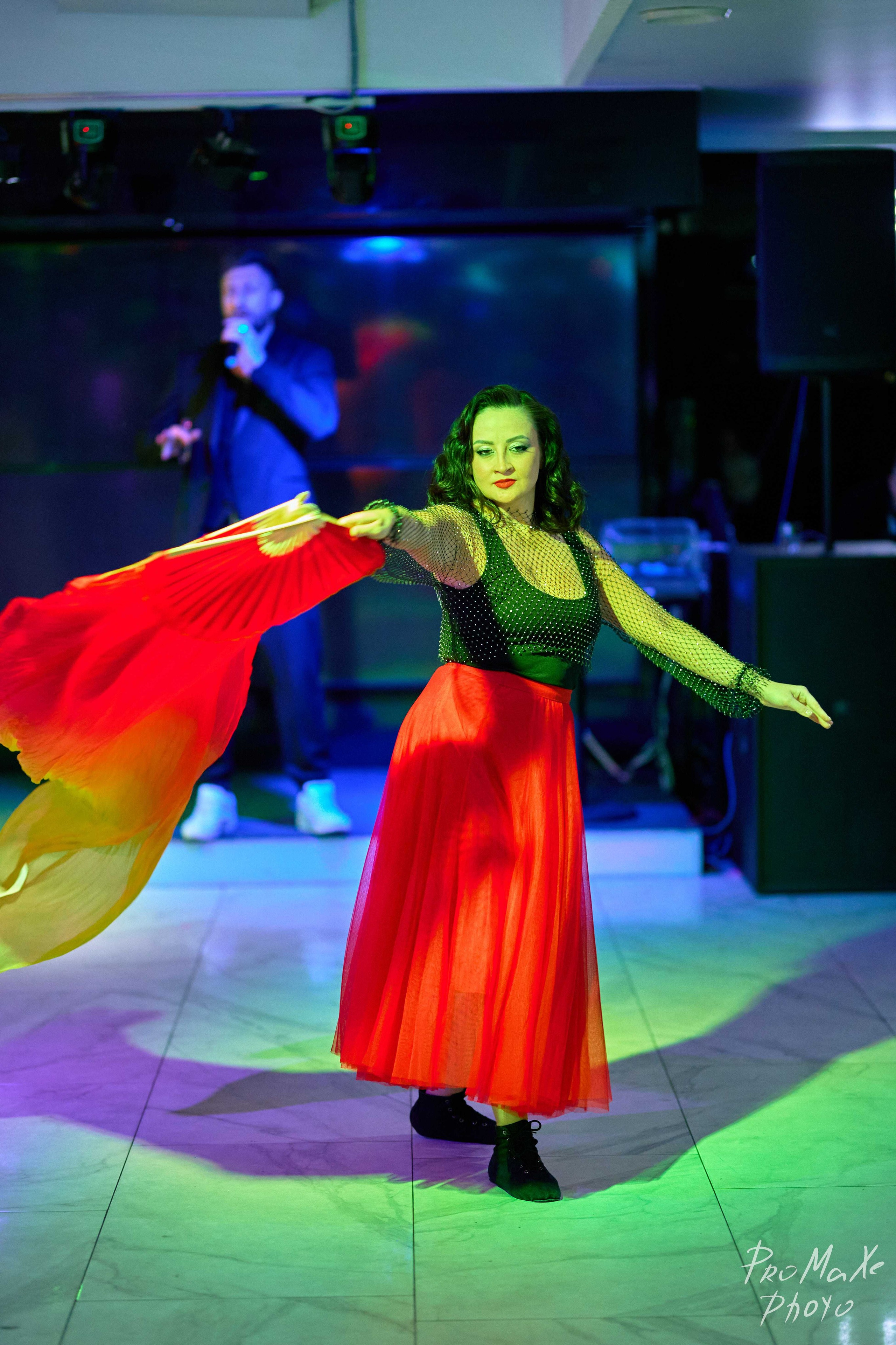 Зал КРАСА МАСС-МЕДИА ЧУВАШИИ. Владимир Суздалов (ProMaXe) — Портретный фотограф, тематические фотосессии в Чебоксарах