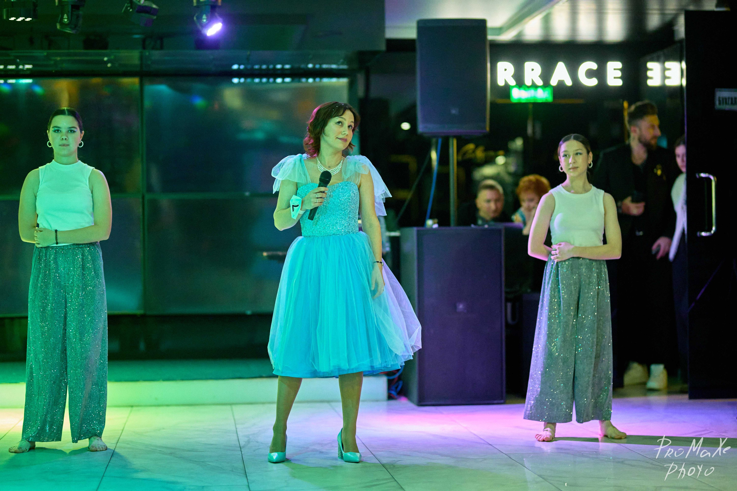 Зал КРАСА МАСС-МЕДИА ЧУВАШИИ. Владимир Суздалов (ProMaXe) — Портретный фотограф, тематические фотосессии в Чебоксарах