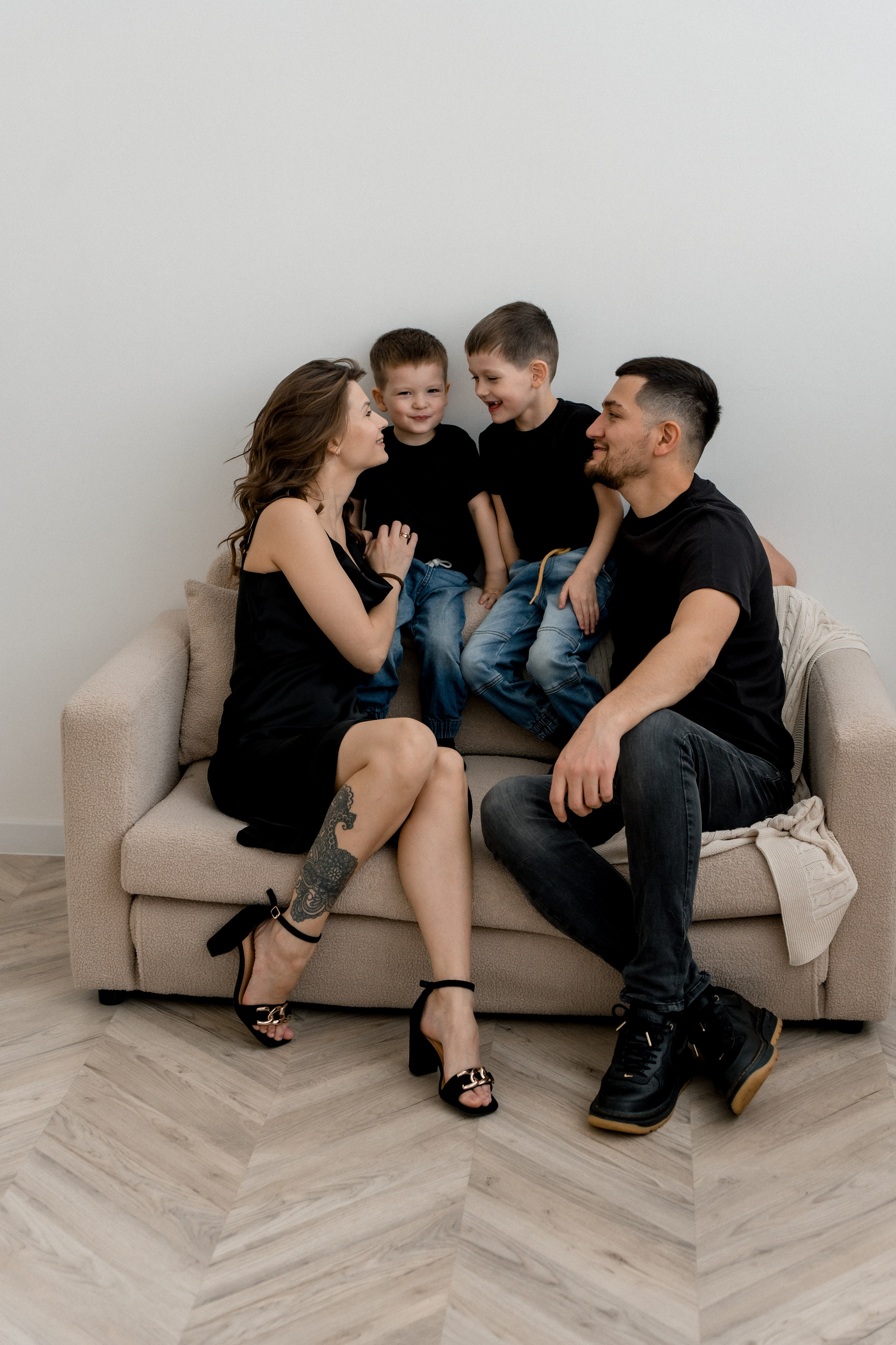 Фотосессия семьи Амира и Анны. Фотограф в Самаре Оксана Кин