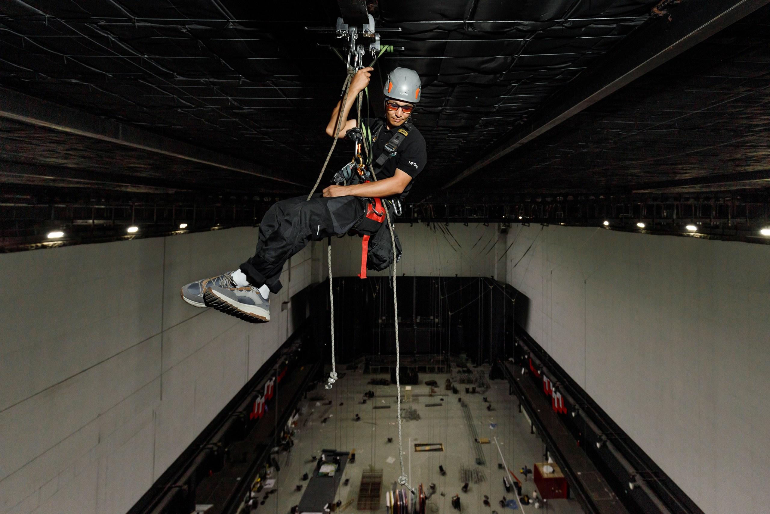 Установка сцены