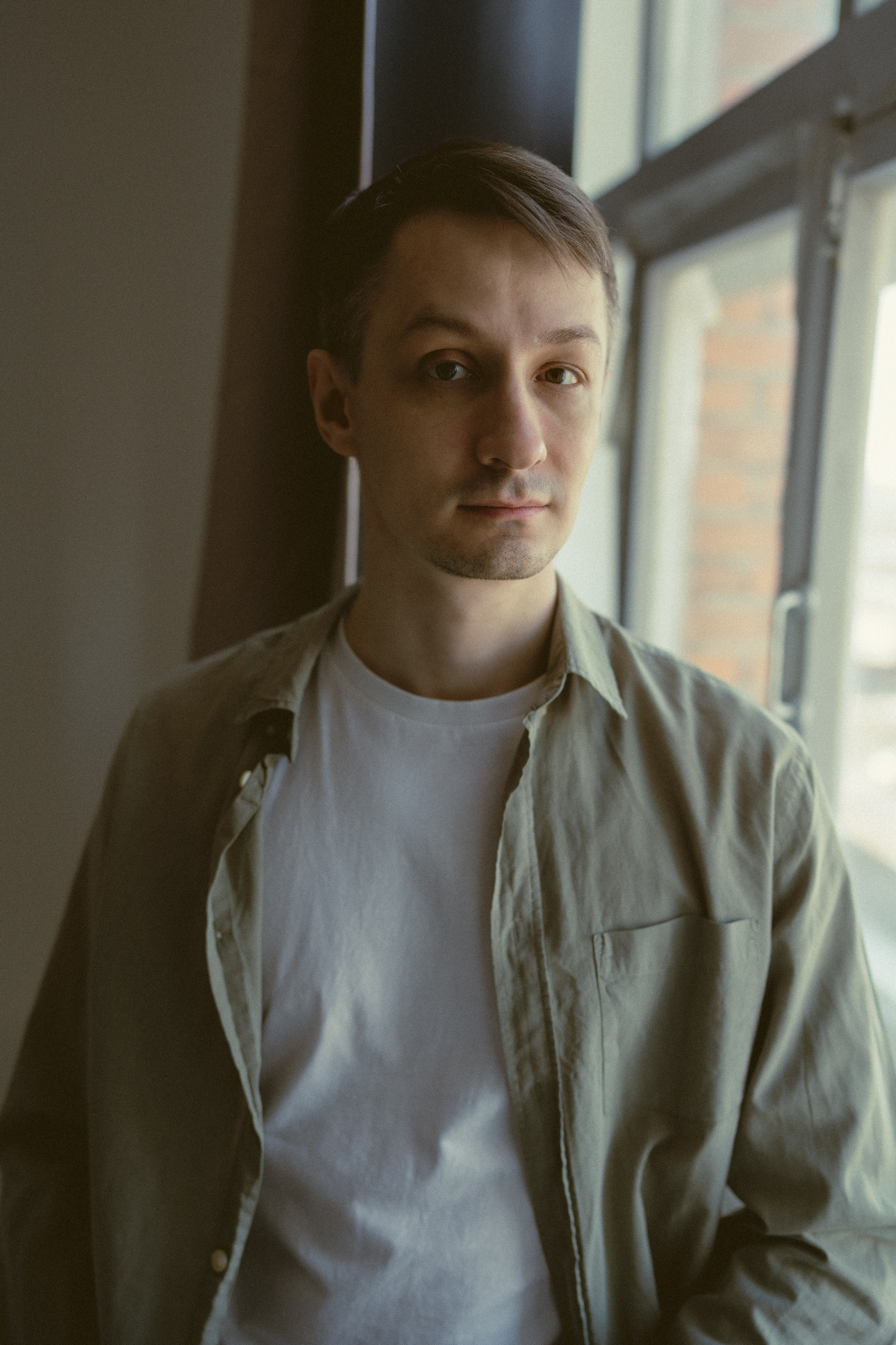 Мужской портрет — сила, стиль и глубина в кадре. Фотограф в Хабаровске Дмитрий Лемешков