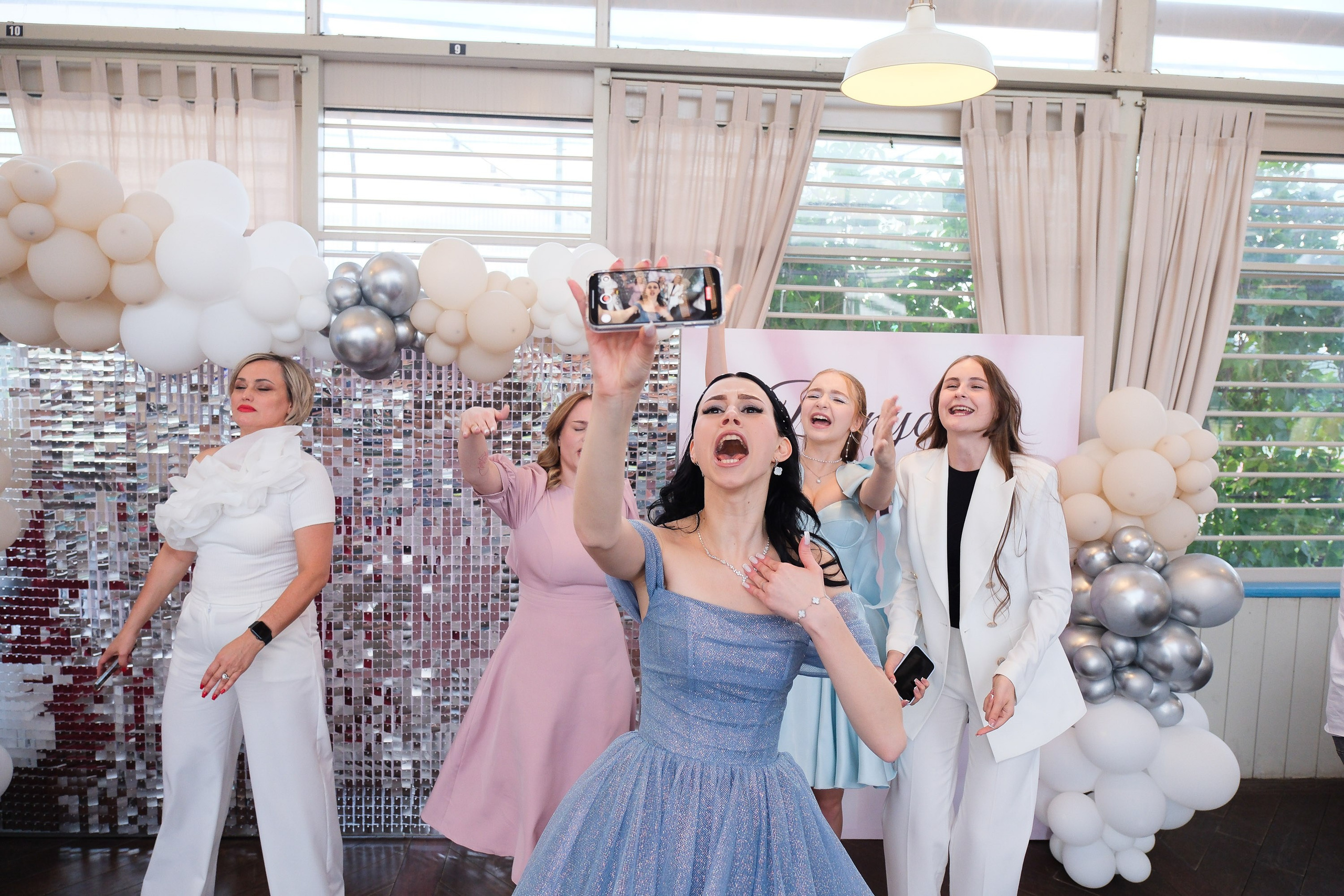 9 Класс Выпускной. Фотограф Анатолий Деникин