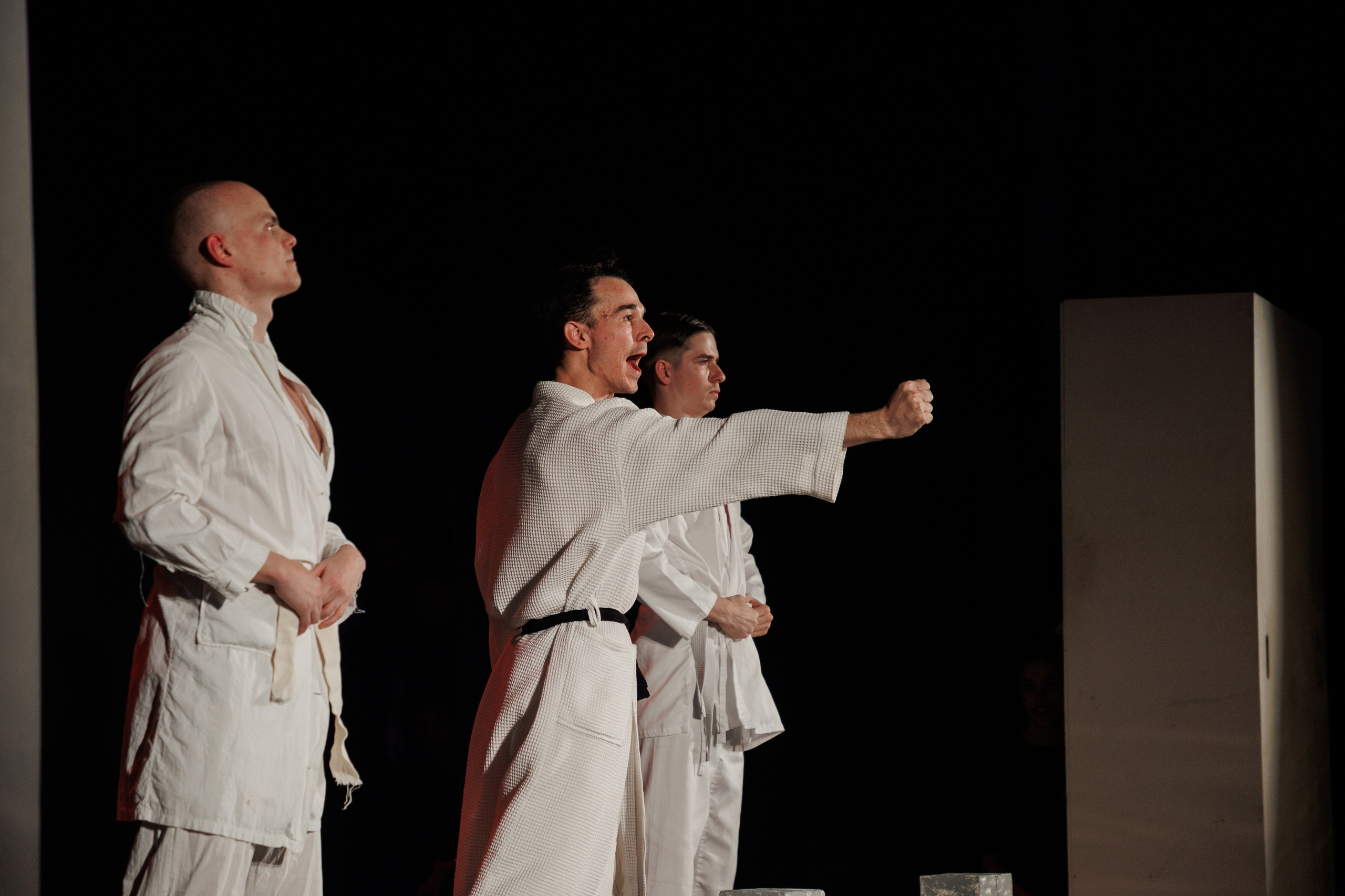 МХАТ. Новый квадрат. Фотограф городских и семейных событий Артем Карпухин