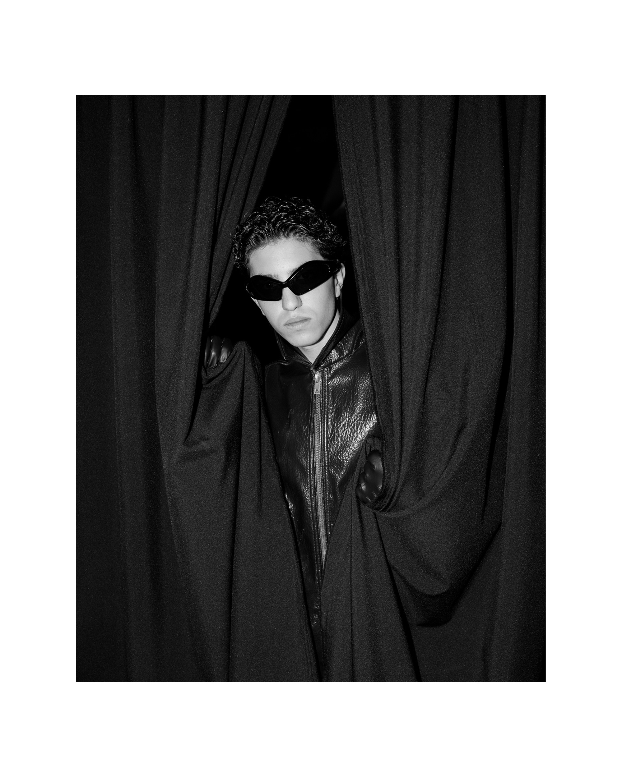 Yerevan Fashion Week 2026. Портретный и репортажный фотограф Артём Бояров