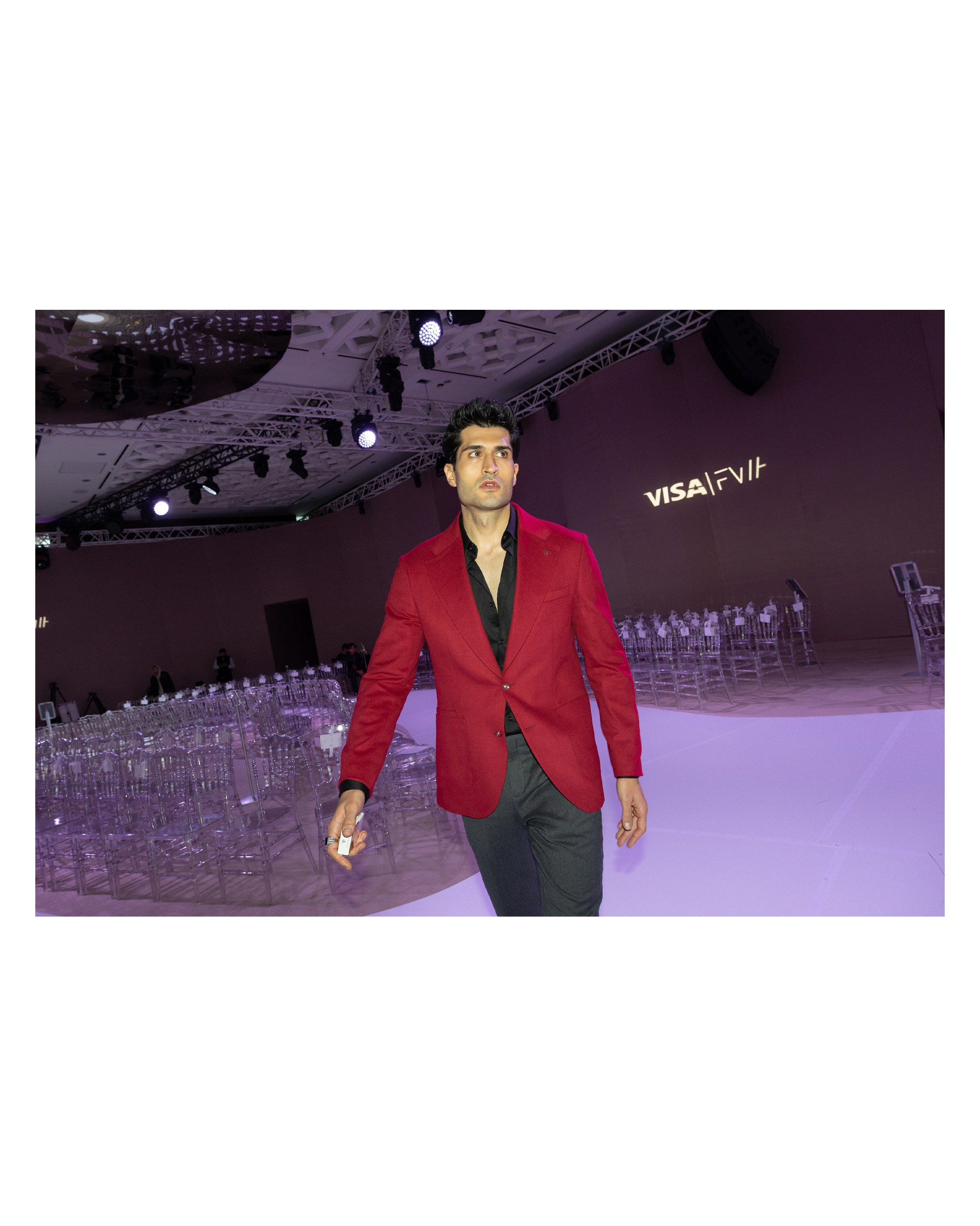 VISA Fashion Week Almaty 2025. Портретный и репортажный фотограф Артём Бояров