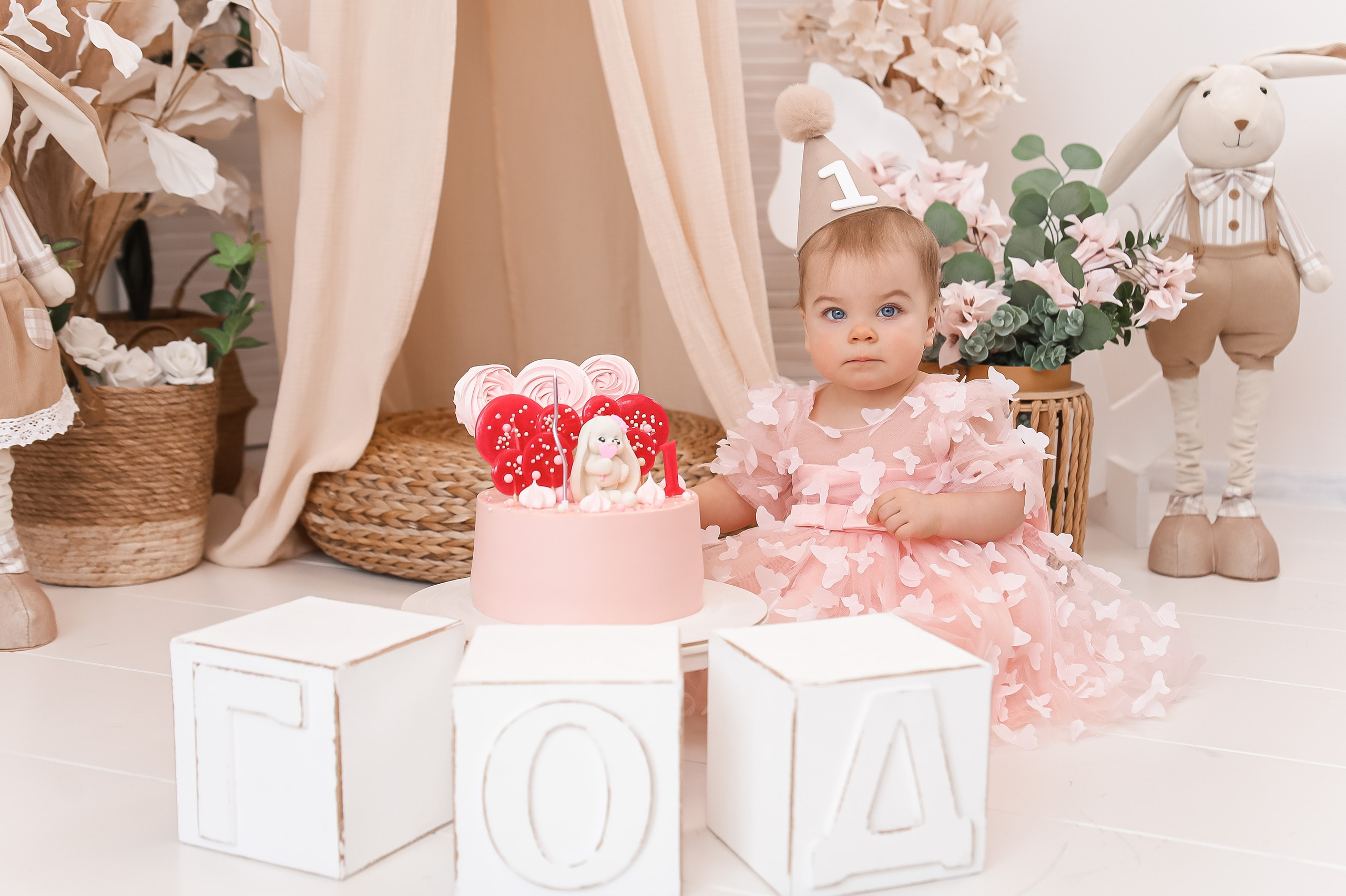 1й Годик Есении. Детский и Семейный фотограф в Санкт-Петербурге. Детская Фотостудия «FAMILY STORY»