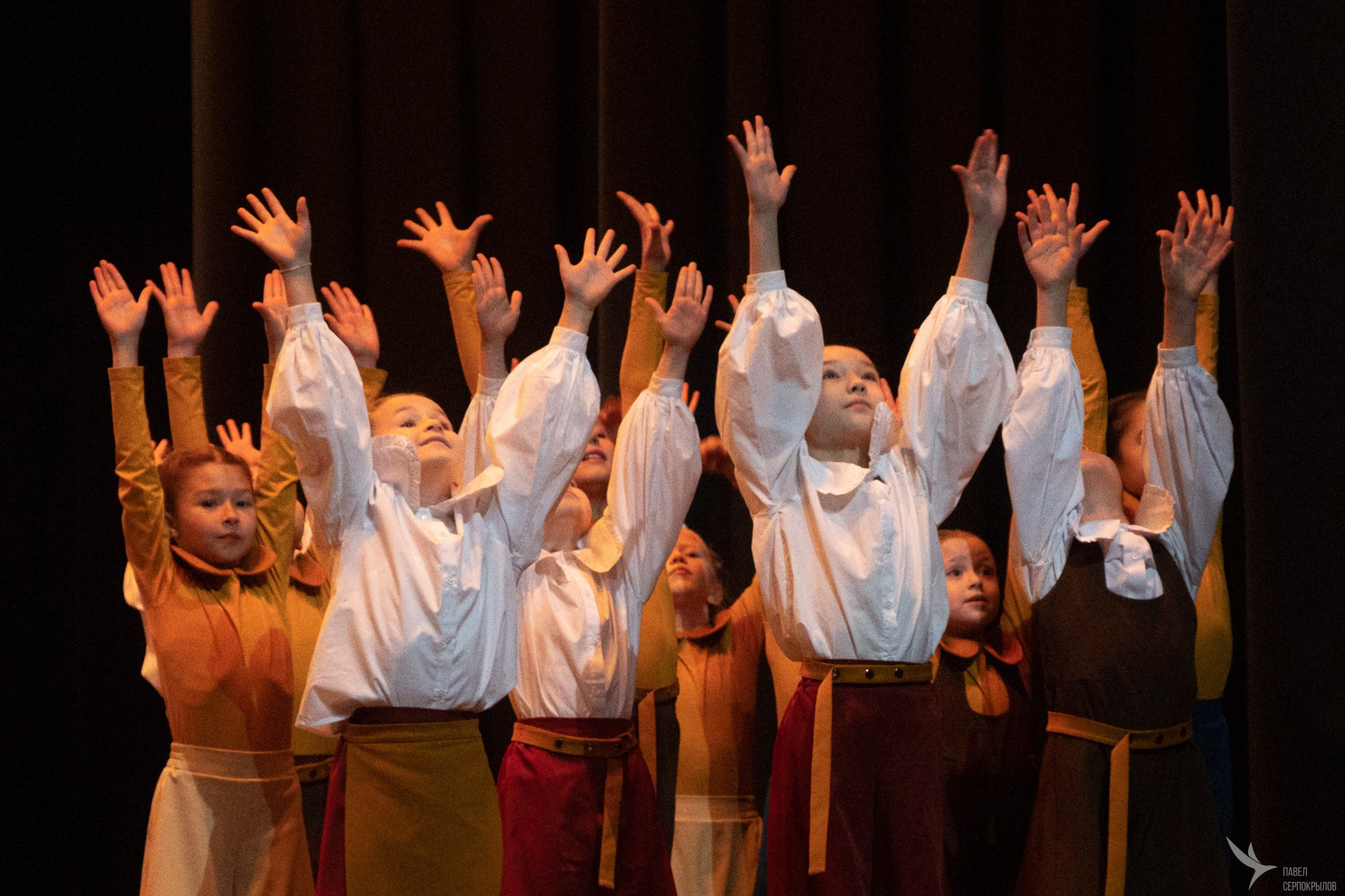 Всероссийский фестиваль современной хореографии «МосТЫ-2025». Репортажный фотограф в Казани Павел Серпокрылов