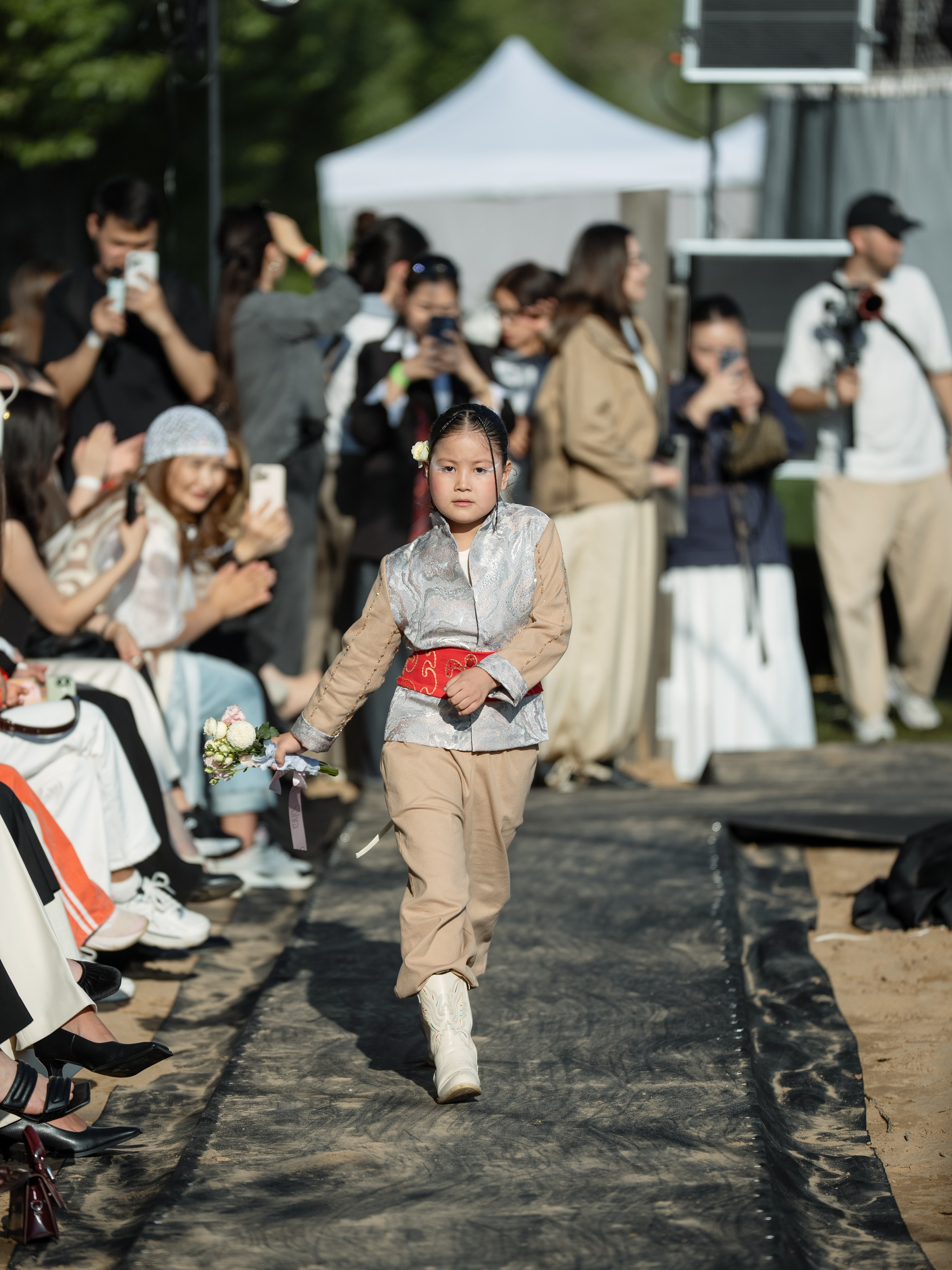 Brand Darideiya. Сайт Алматинского НЮ АРТ, будуар и фэшн фотографа Дениса Карпенко