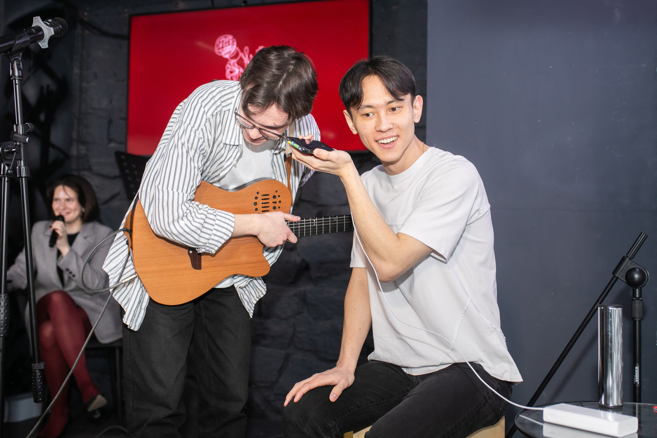 Квартирник (отчетный концерт студии Ирины Кюлян). Фотограф в Новосибирске Ася Зверева