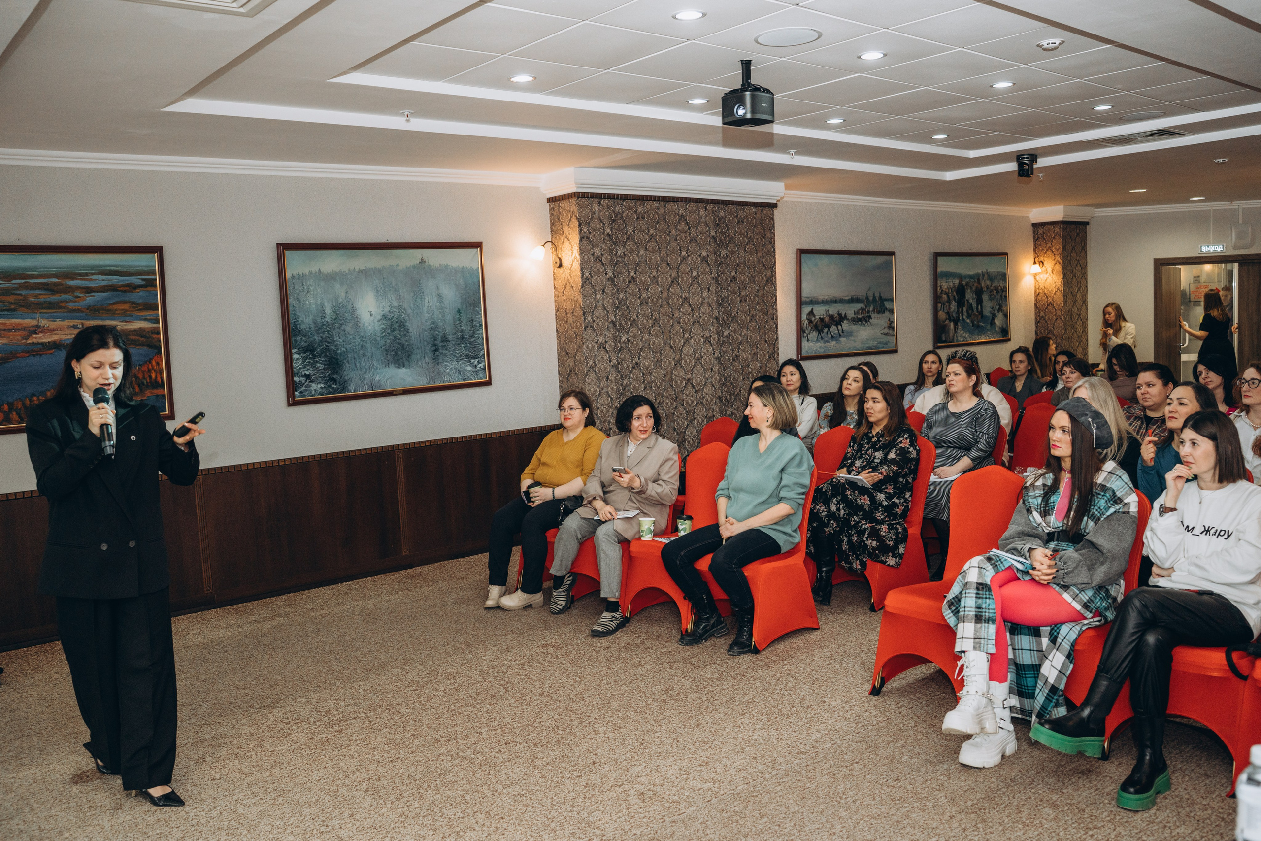 Бизнес-девичник. Лайфстайл фотограф в Ханты-Мансийске Мария Шишкина