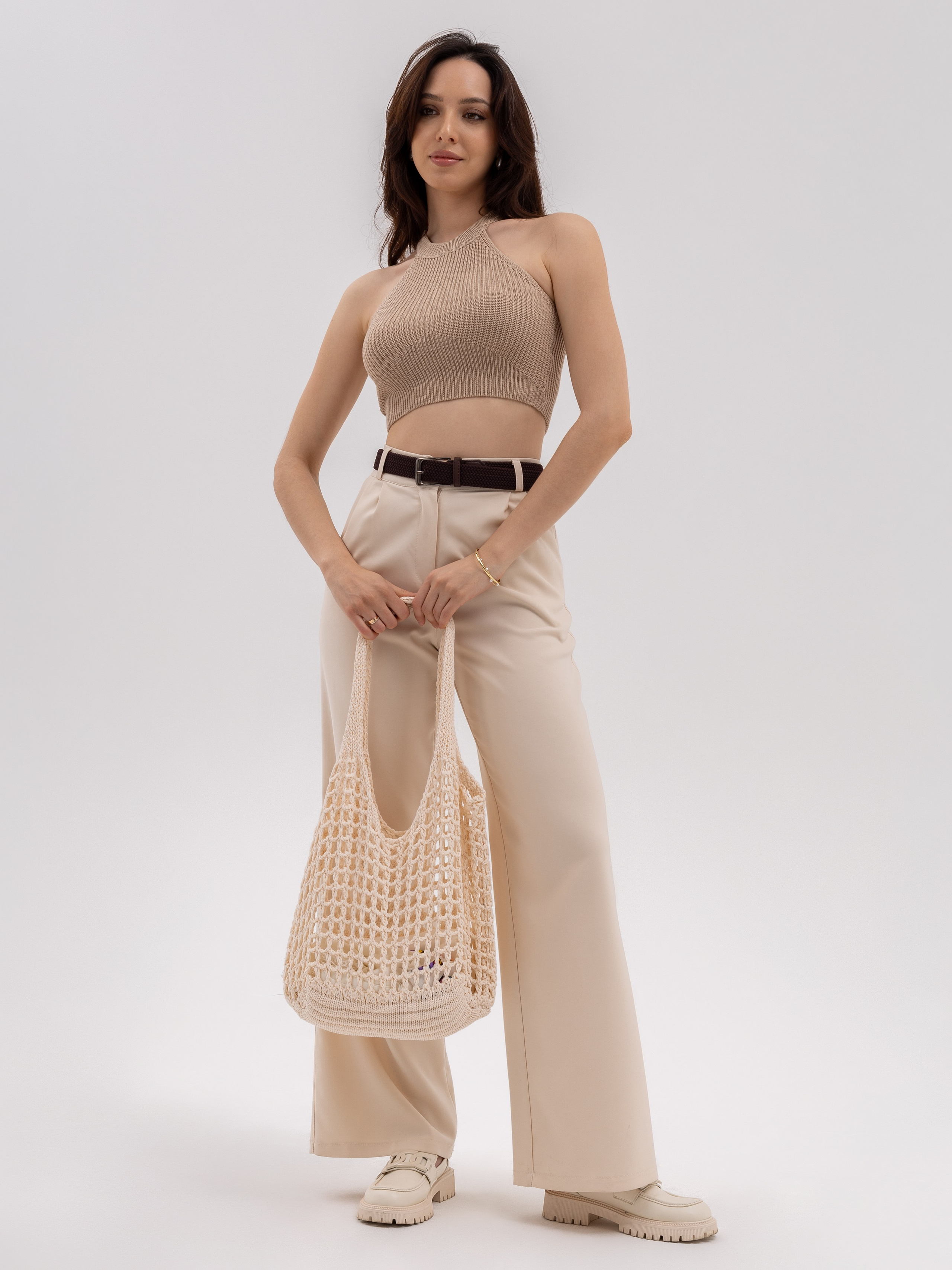 Даша. Фото для маркетплейсов в самых сочных локациях города Сочи