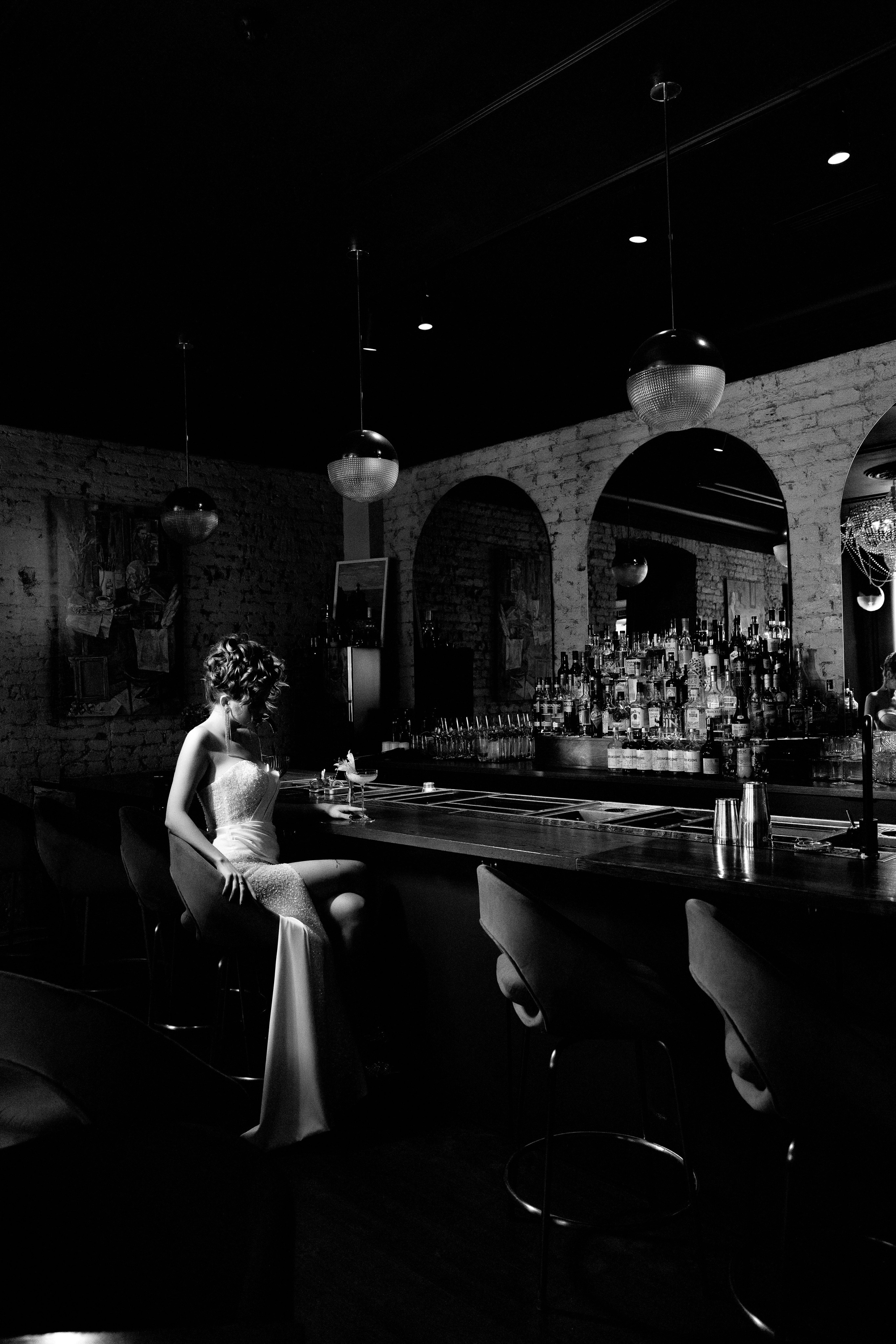 Свадебная серия в баре. Свадебный и семейный фотограф  во Владивостоке Ольга Украинец