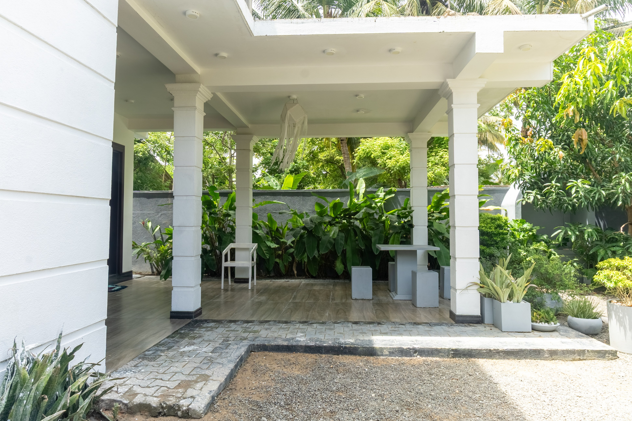 Вилла 2. Visual Stories for Sri Lanka
