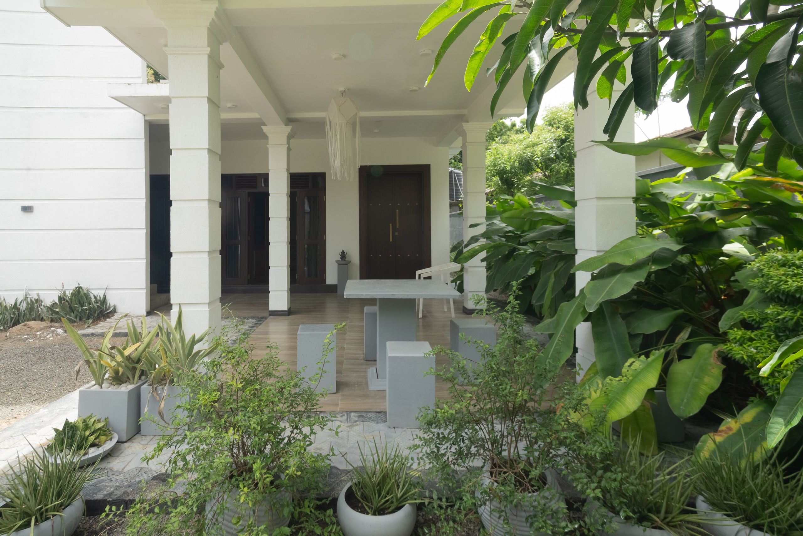 Вилла 2. Visual Stories for Sri Lanka