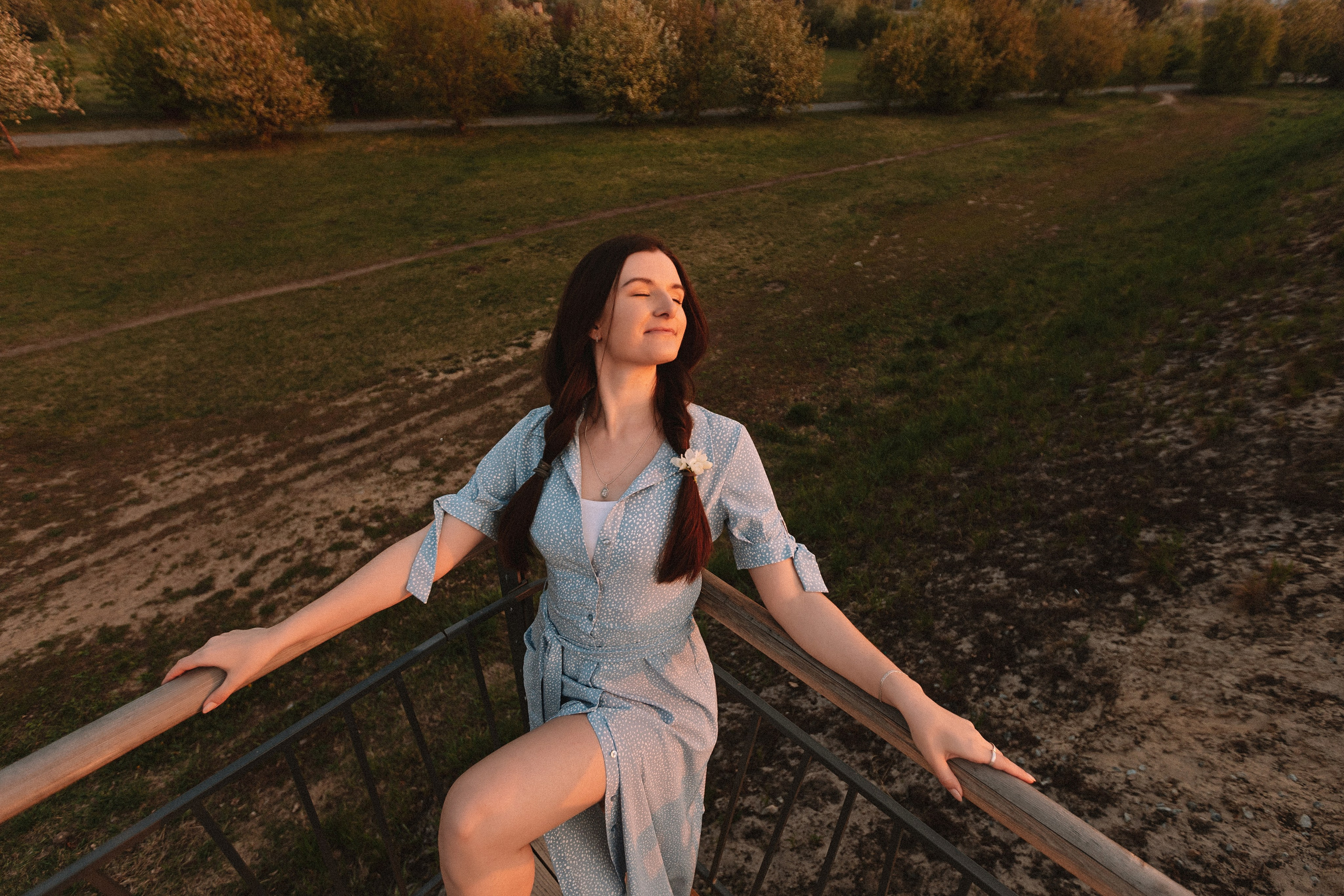 Яблони. Семейный фотограф Тюмень, фотограф на роды Салмина Мария