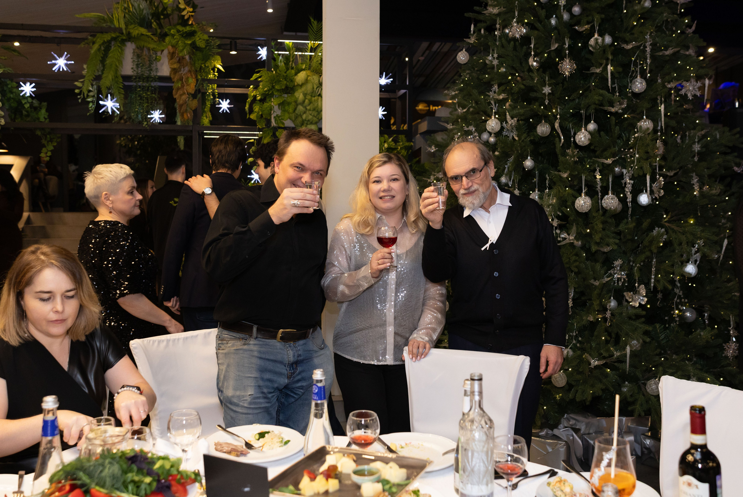 Корпоратив ресторан Времена года Москва. Семейный и детский фотограф Анна Петракова