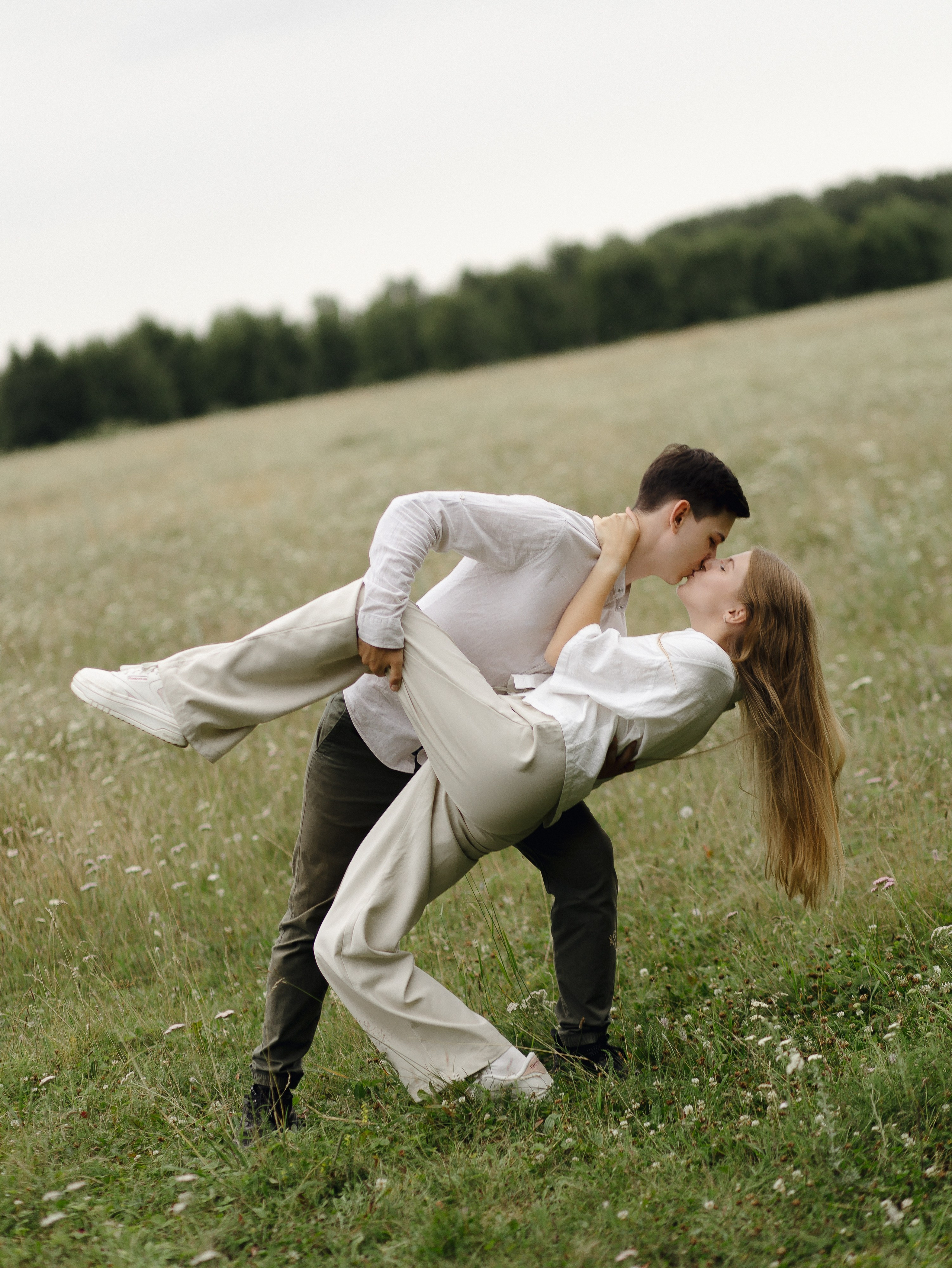 САША И САША. Свадебный и индивидуальный фотограф в Челябинске Евгения Негодяева