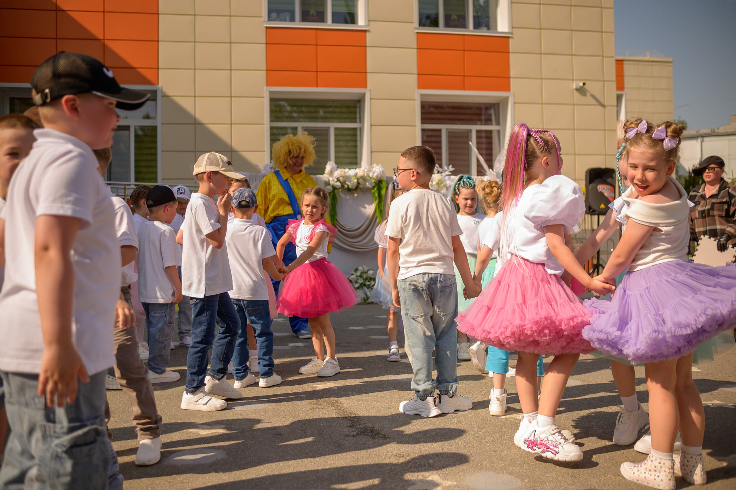 Репортаж выпускного группа «Фантазёры» 3 садик. Фотограф новорожденных, семейный детский в Тюмени Татьяна Морозова
