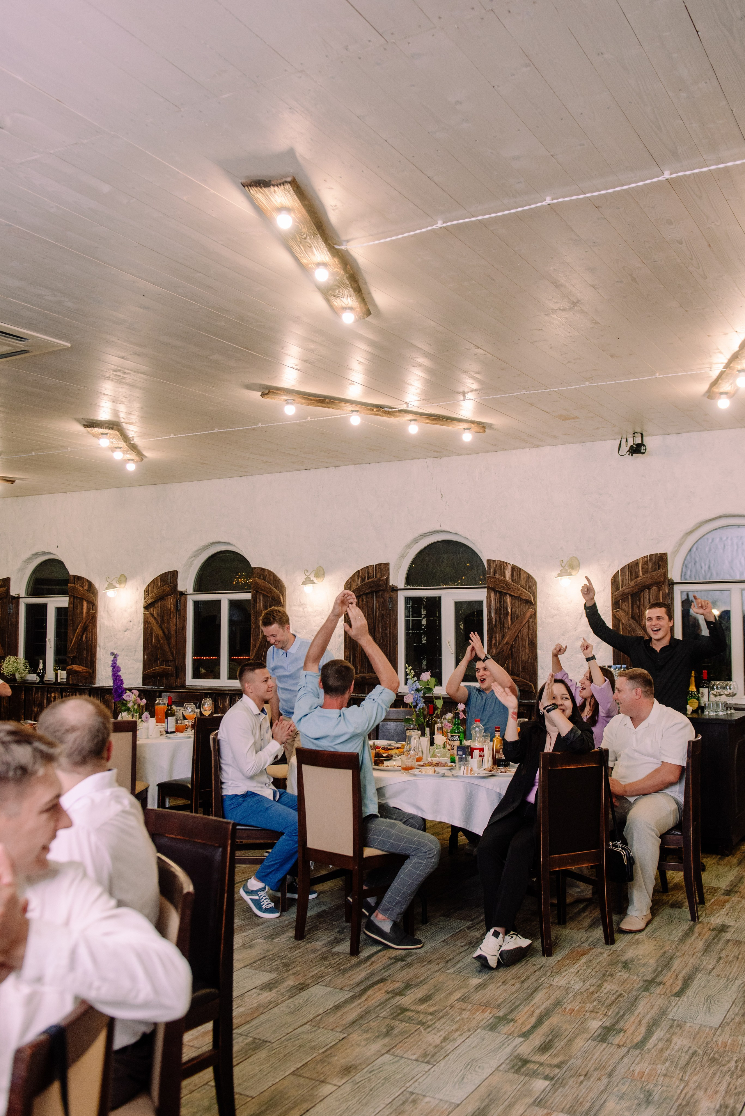 Юля и Саша — душевный банкет. Семейный и свадебный фотограф в Рязани Лиза Голованова