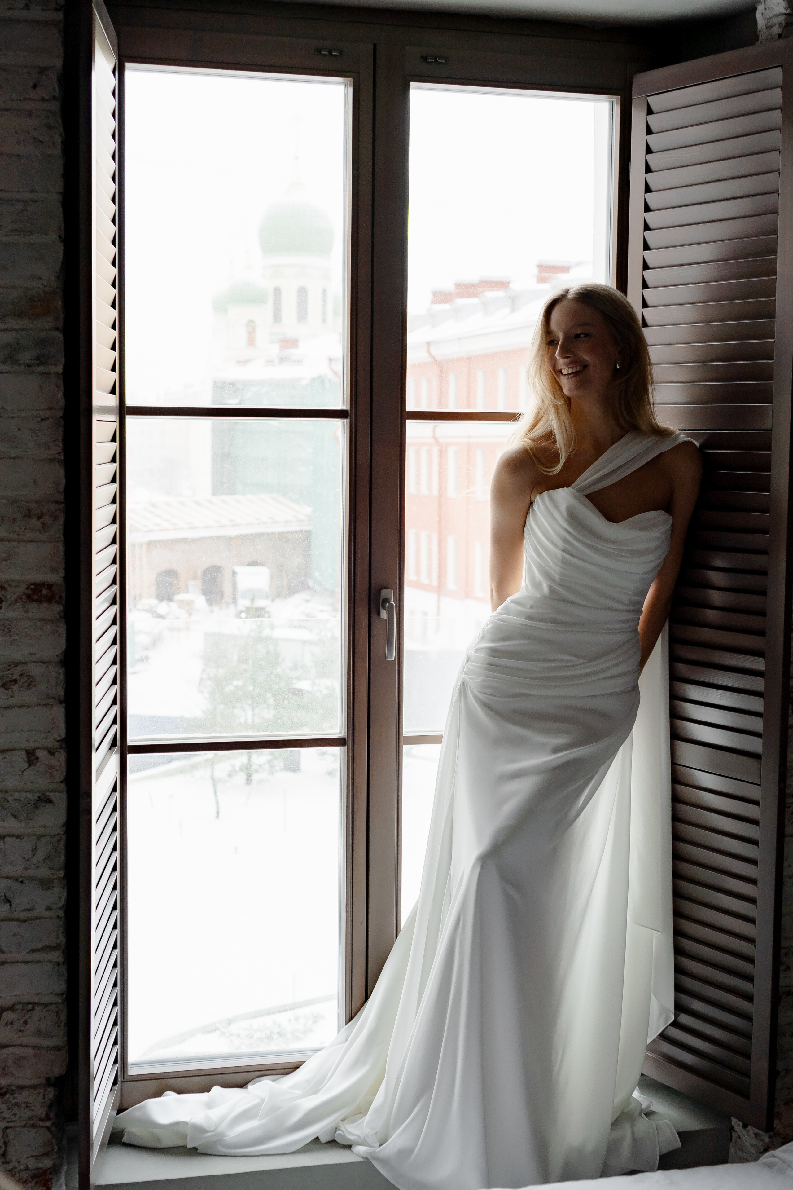 ЭЛЕГАНТНАЯ СВАДБЕНАЯ СЬЕМКА ЖЕНИХА И НЕВЕСТЫ В ДОРОГОМ ОТЕЛЕ САНКТ-ПЕТЕРБУРГА. Профессиональный фотограф, Санкт-Петербург — Виктория Богомолова