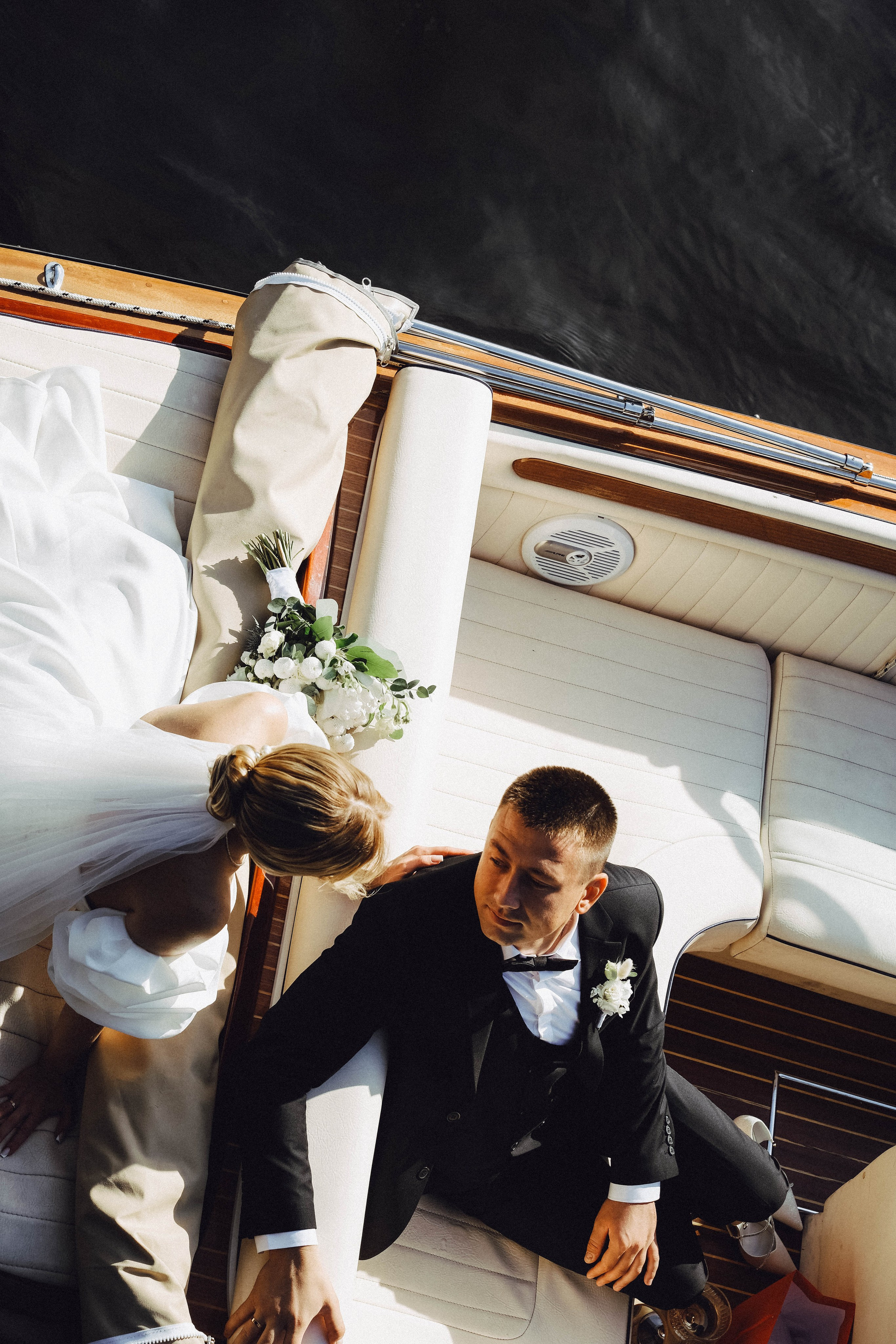 СВАДЕБГНАЯ ПРОГУЛКА ПО КАНАЛ САНКТ-ПЕТЕРБУРГА НА КАТЕРЕ. Профессиональный фотограф, Санкт-Петербург — Виктория Богомолова