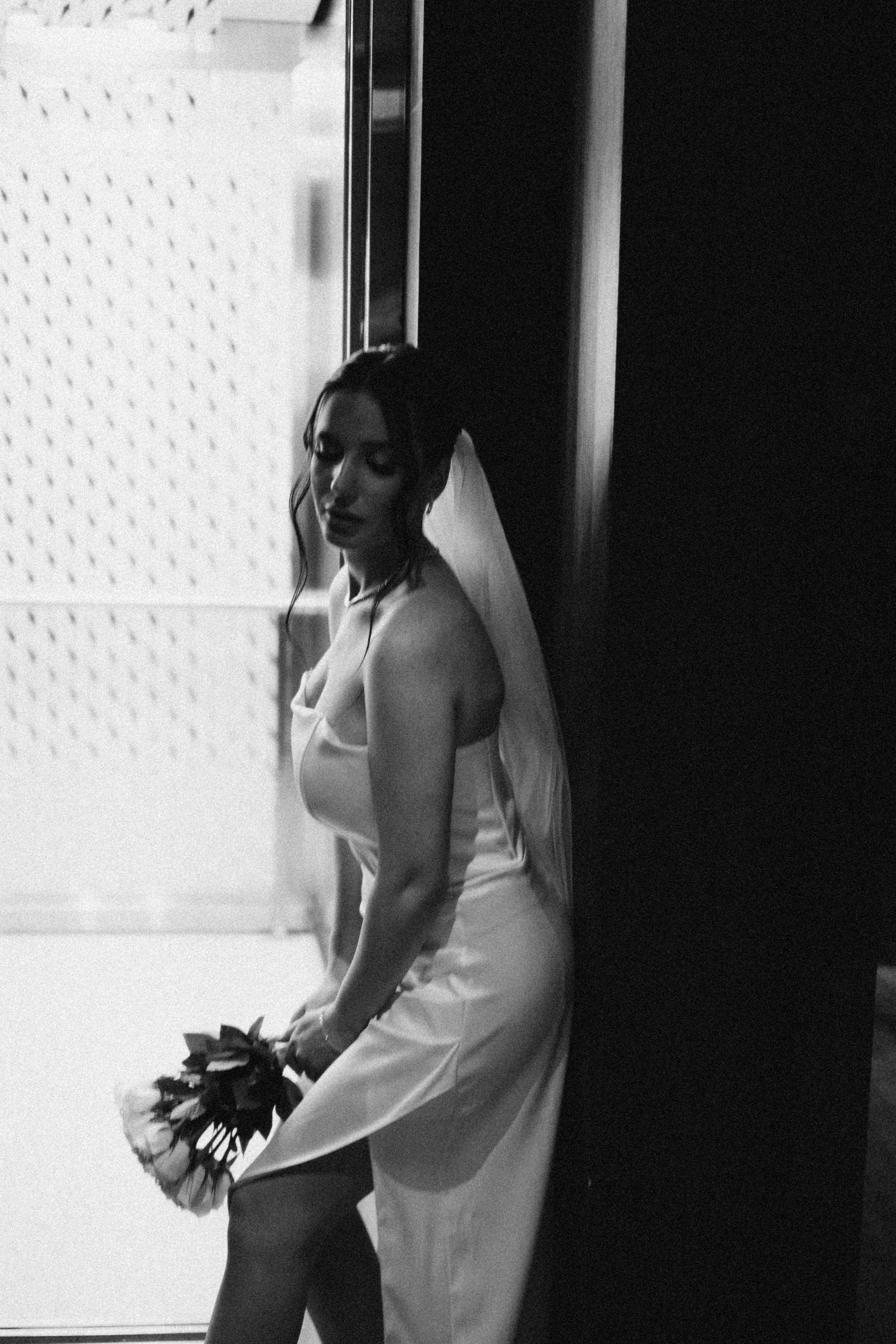 СВАДЕБНАЯ СЬЕМКА СБОРОВ ЖЕНИХА И НЕВЕСТЫ В ОТЕЛЕ И ТАКЖЕ ФОТОСЕССИИЯ В ОТЕЛЕЕ МЕГАПОЛИС БРЯНСК. Профессиональный фотограф, Санкт-Петербург — Виктория Богомолова