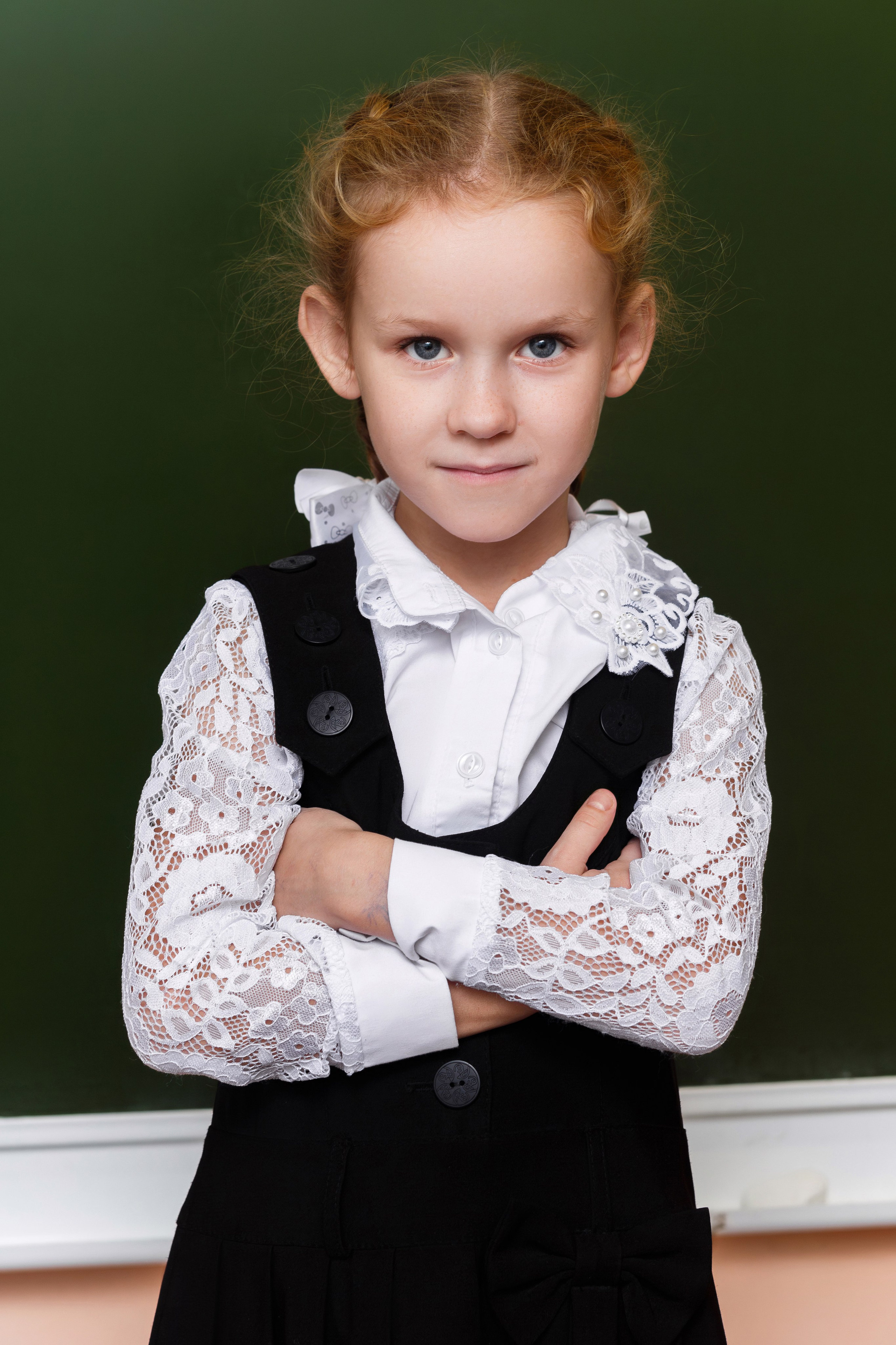 СЪЕМКА ПОРТРЕТОВ ПЕРВОКЛАССНИКОВ В КЛАССЕ. ТВОЙ АЛЬБОМ / ТВОИ ПРАВИЛА